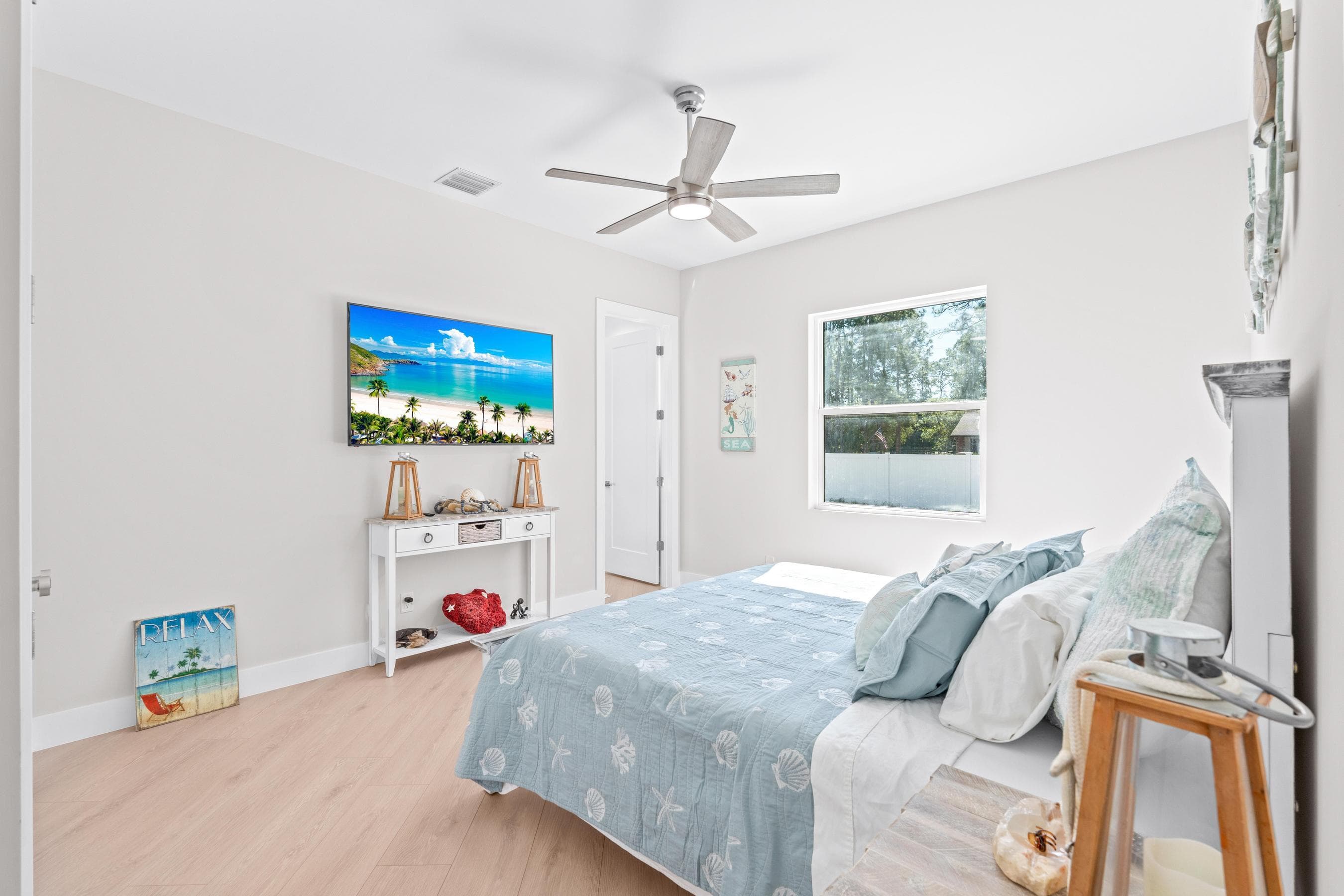 8425 Apache Boulevard, The Acreage, FL 33470 30