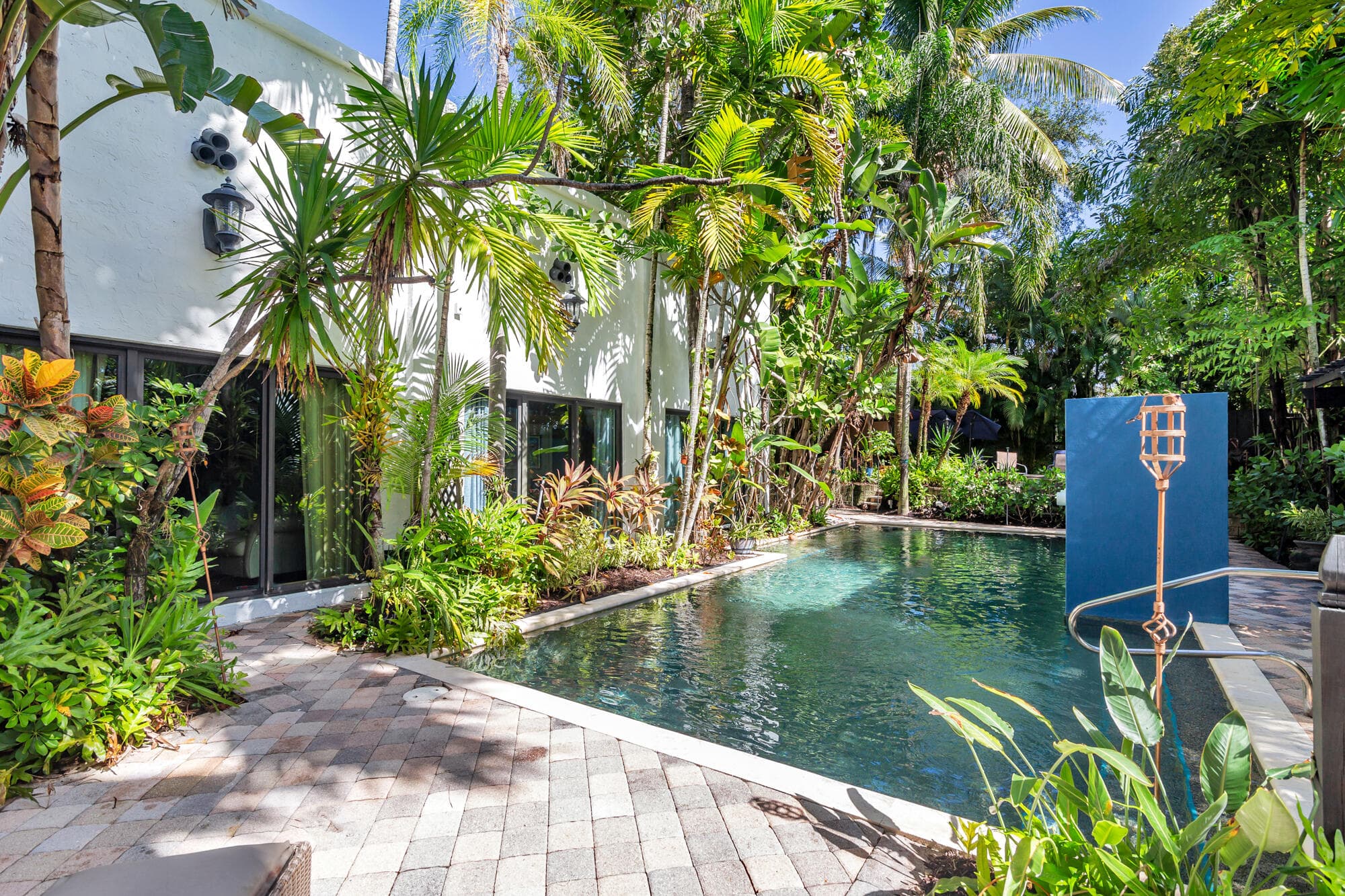 1412 Lake Avenue, West Palm Beach, FL 33401 33