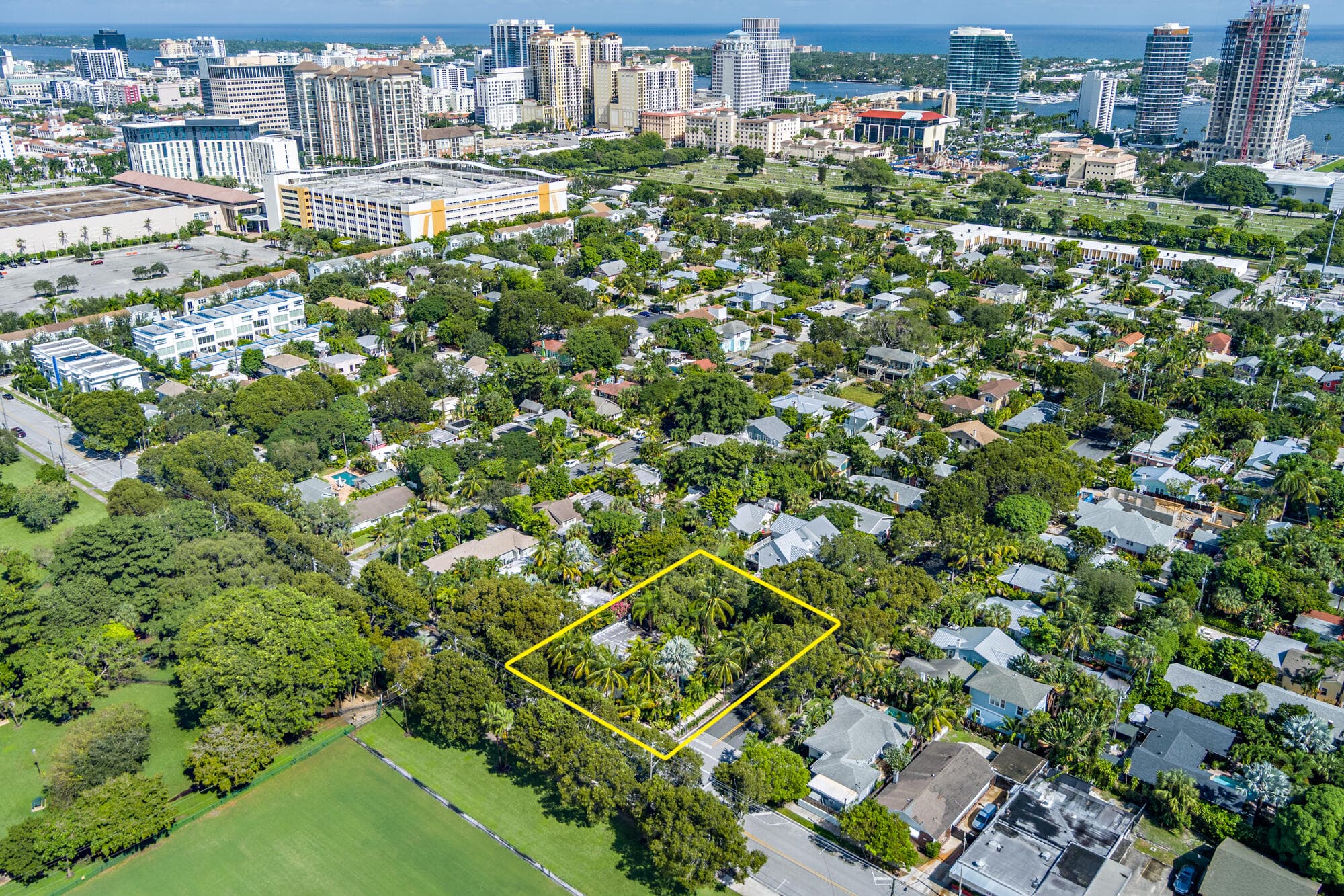 1412 Lake Avenue, West Palm Beach, FL 33401 45