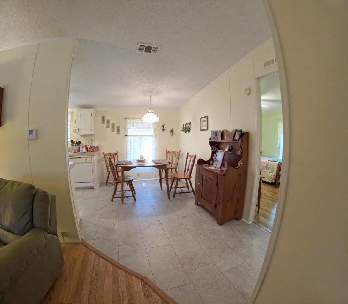 6280 Cypress Lane, Lantana, FL 33462 4