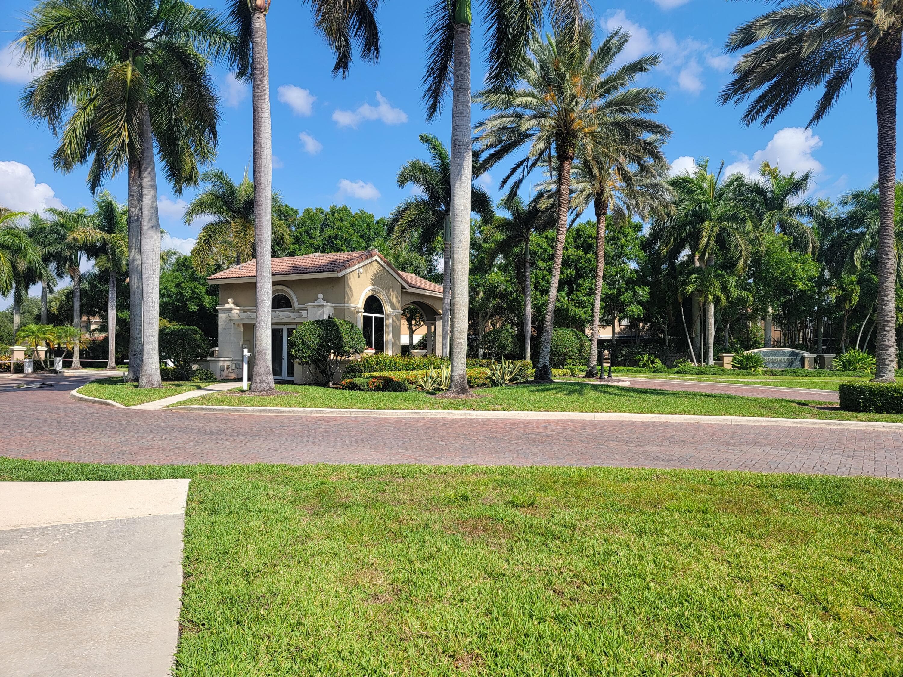 6585 Lurais Drive, Lake Worth, FL 33463 37