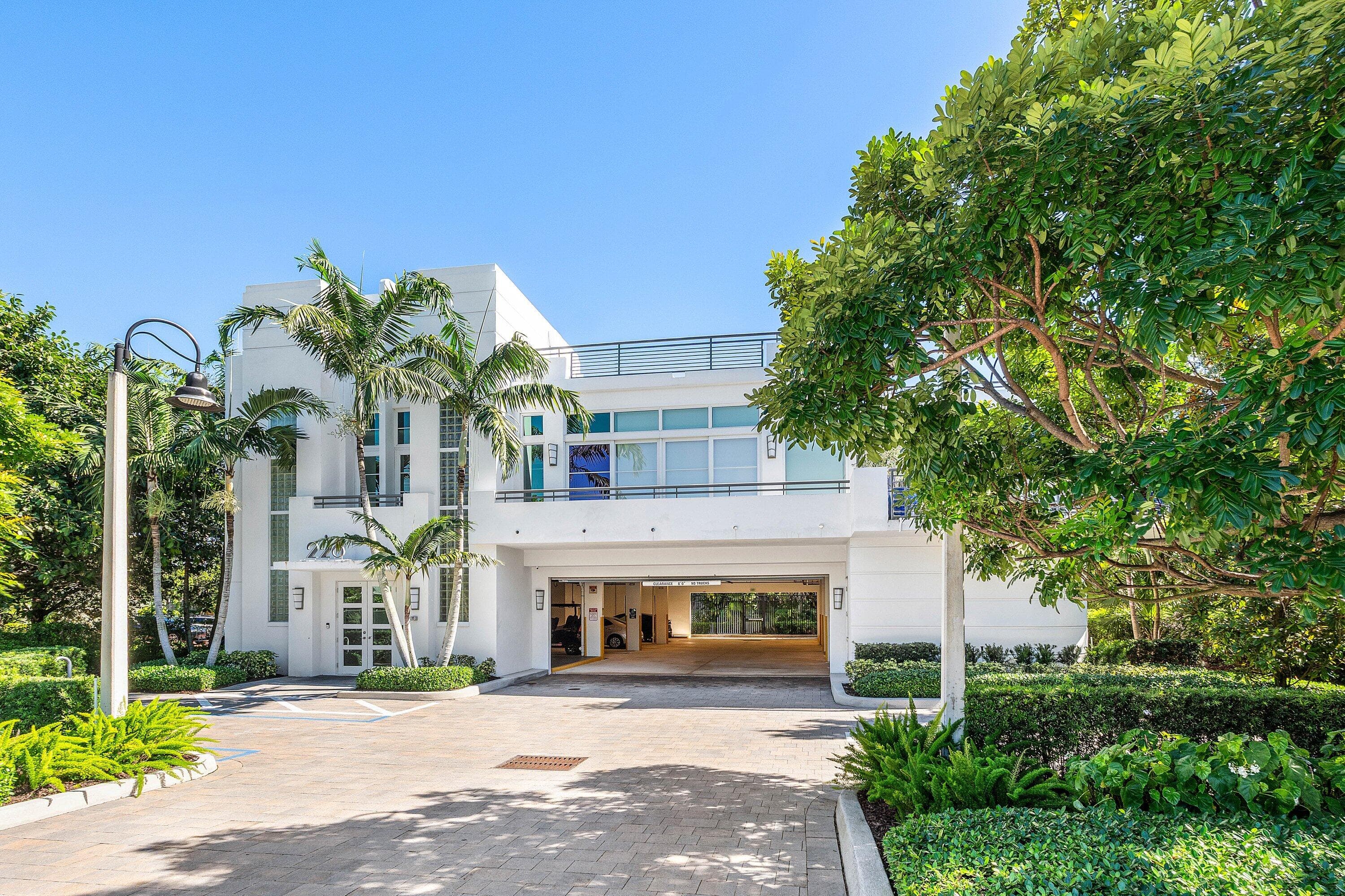 226 Palm Court, Delray Beach, FL 33444 25