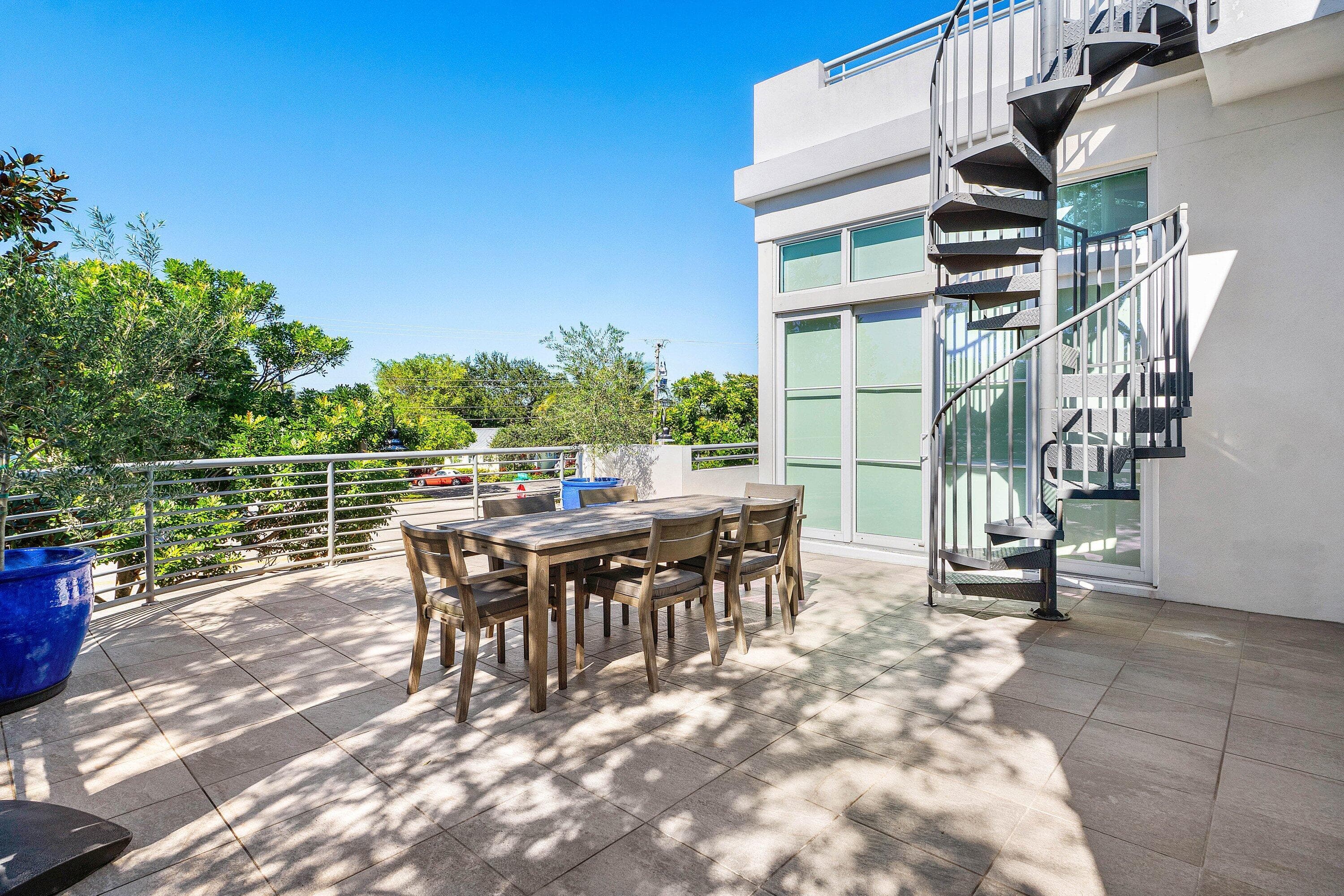 226 Palm Court, Delray Beach, FL 33444 51