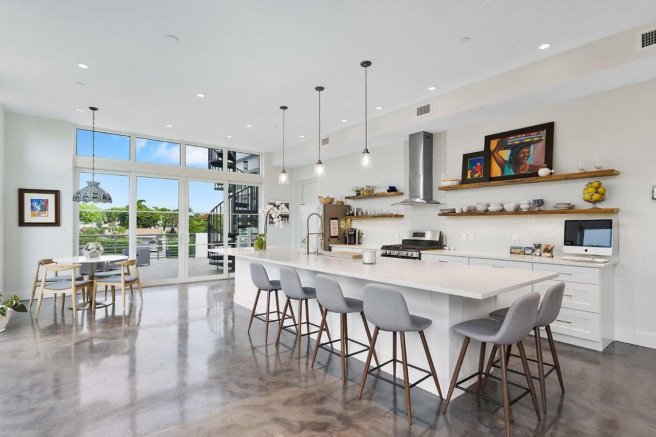 226 Palm Court, Delray Beach, FL 33444 68