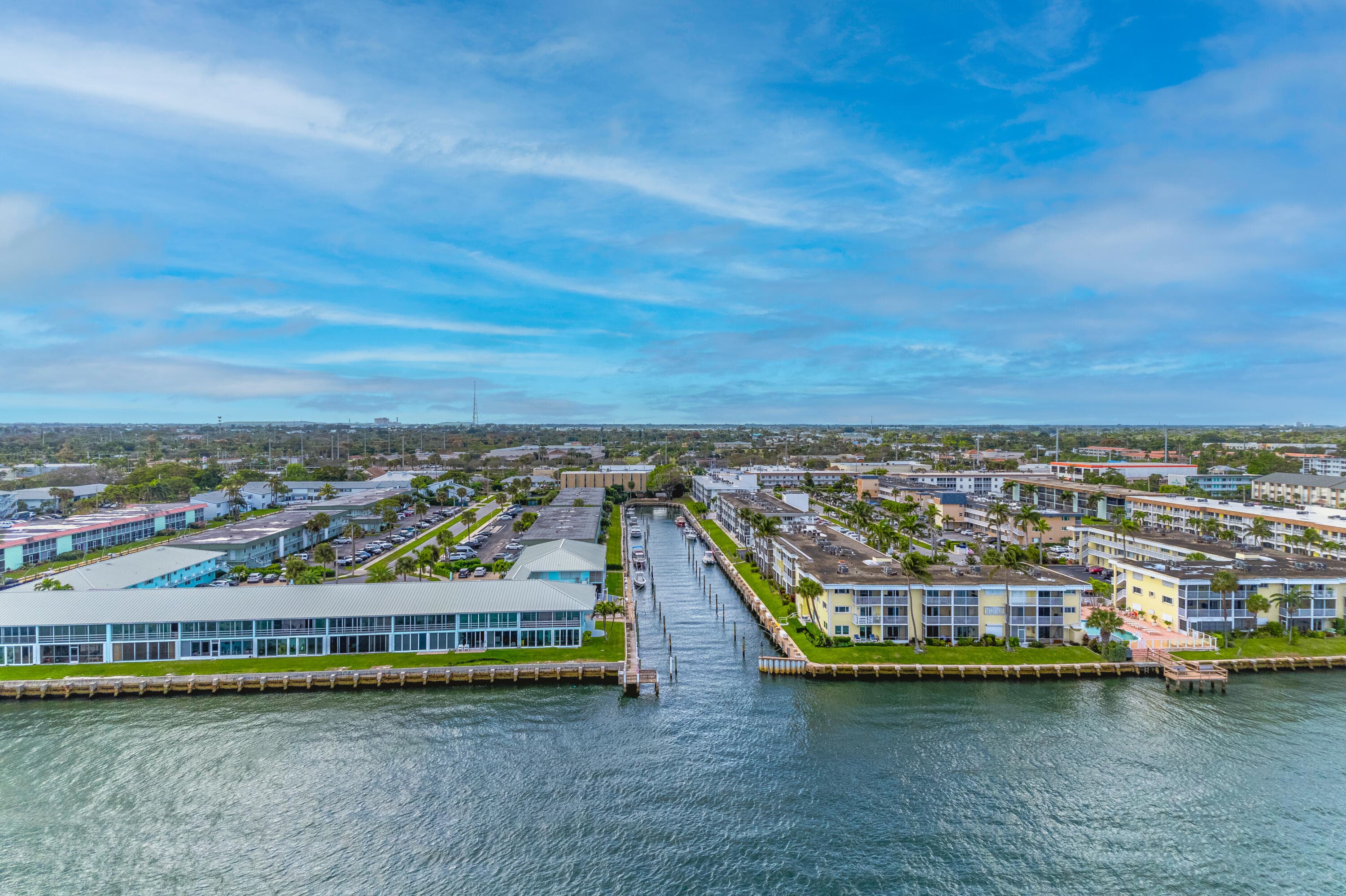 112 Doolen Court 302, North Palm Beach, FL 33408 33