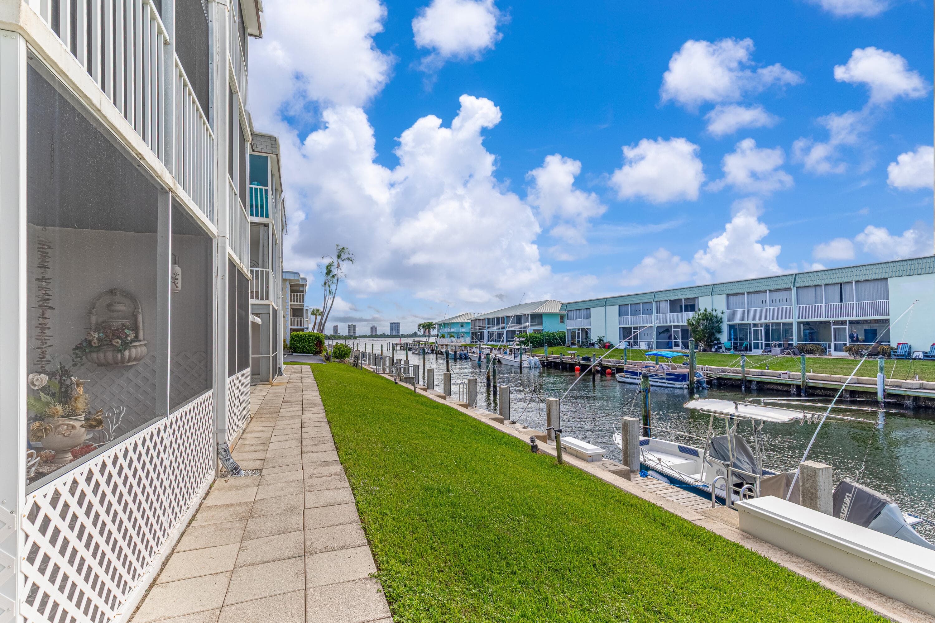 112 Doolen Court 302, North Palm Beach, FL 33408 22