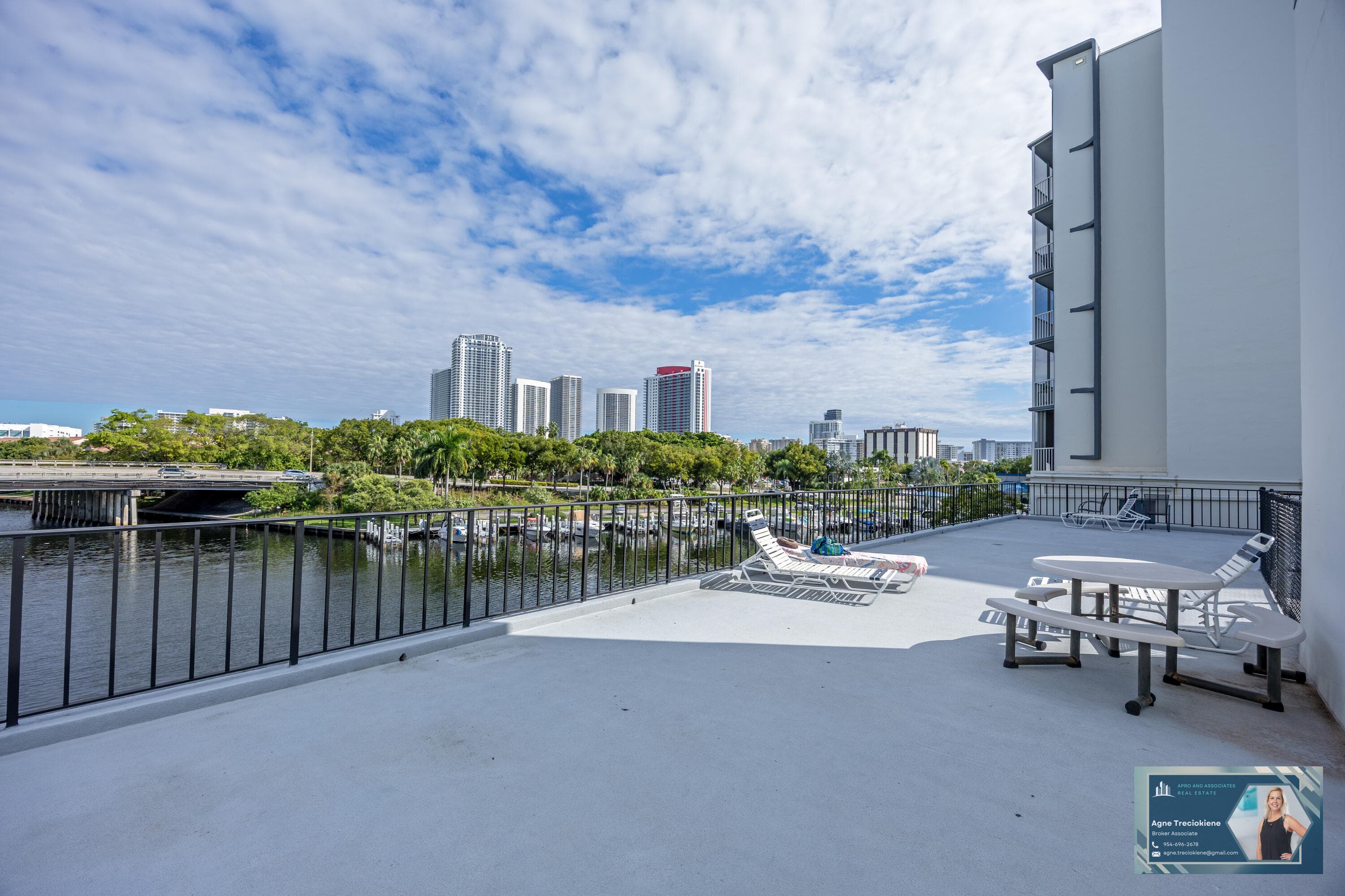 300 Diplomat Parkway 607, Hallandale Beach, FL 33009 43