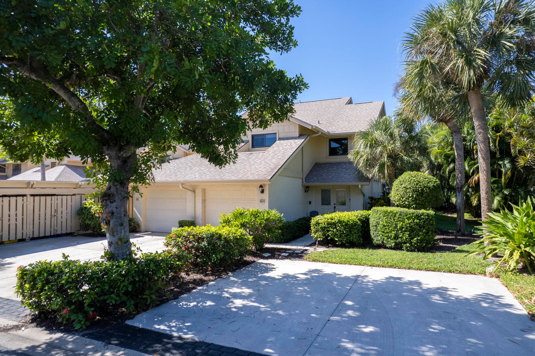 17137 Waterbend Drive 201, Jupiter, FL 33477 35