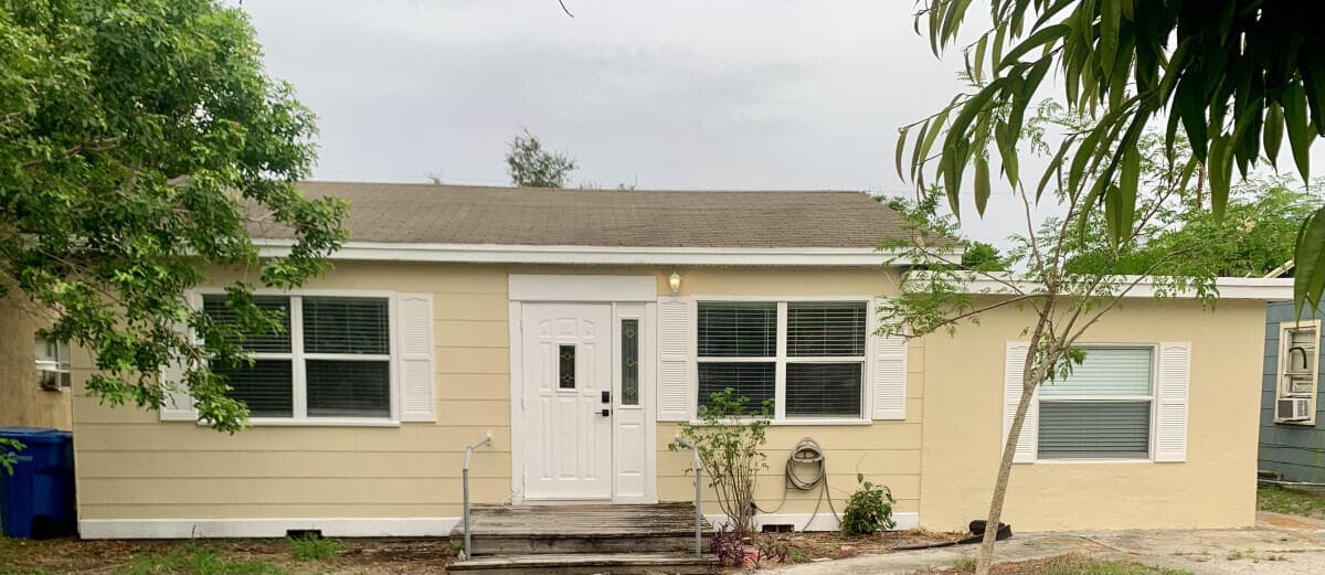 708 S Broadway, Lantana, FL 33462
