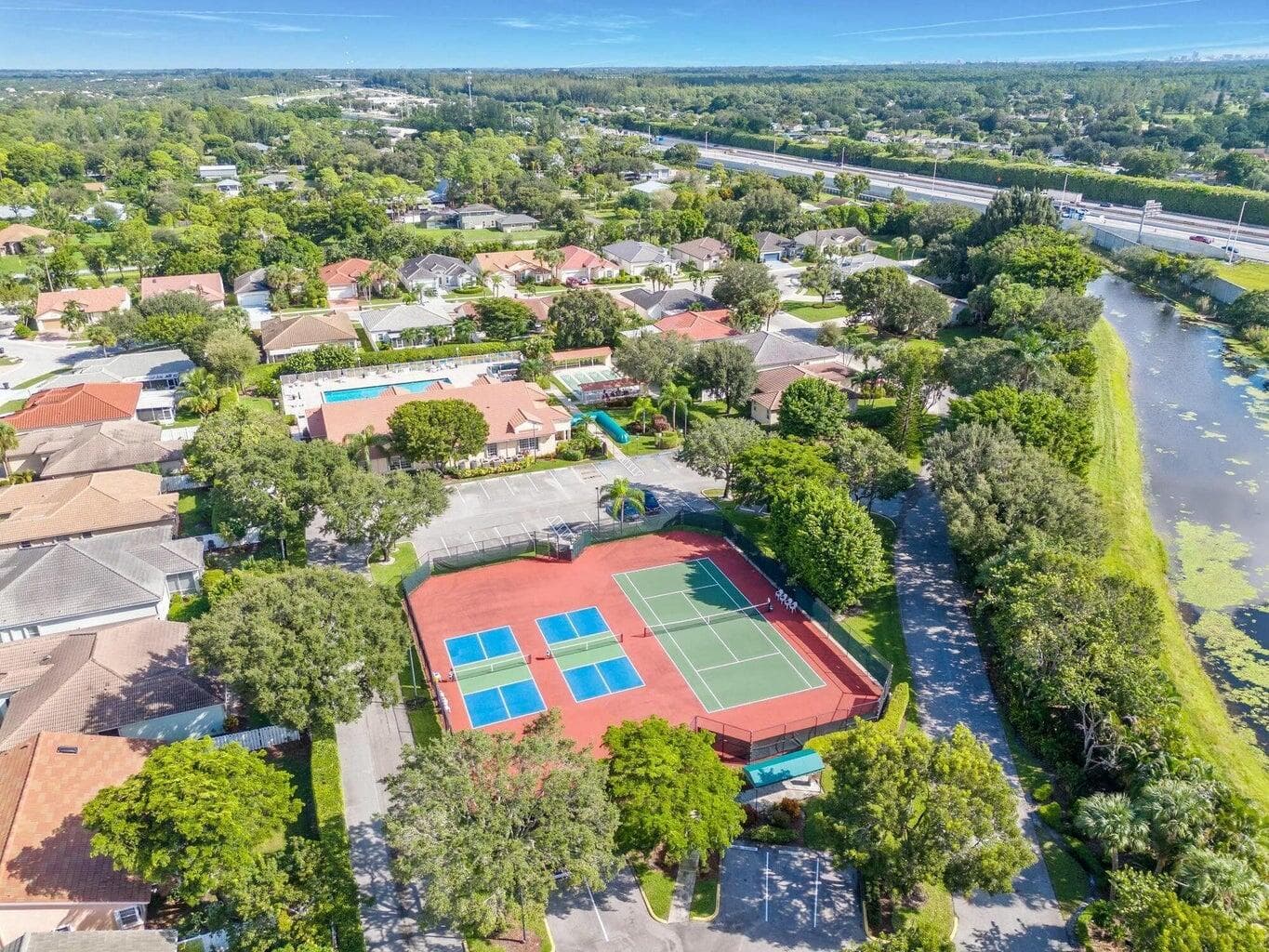 8261 Lake Cypress Road, Lake Worth, FL 33467 19