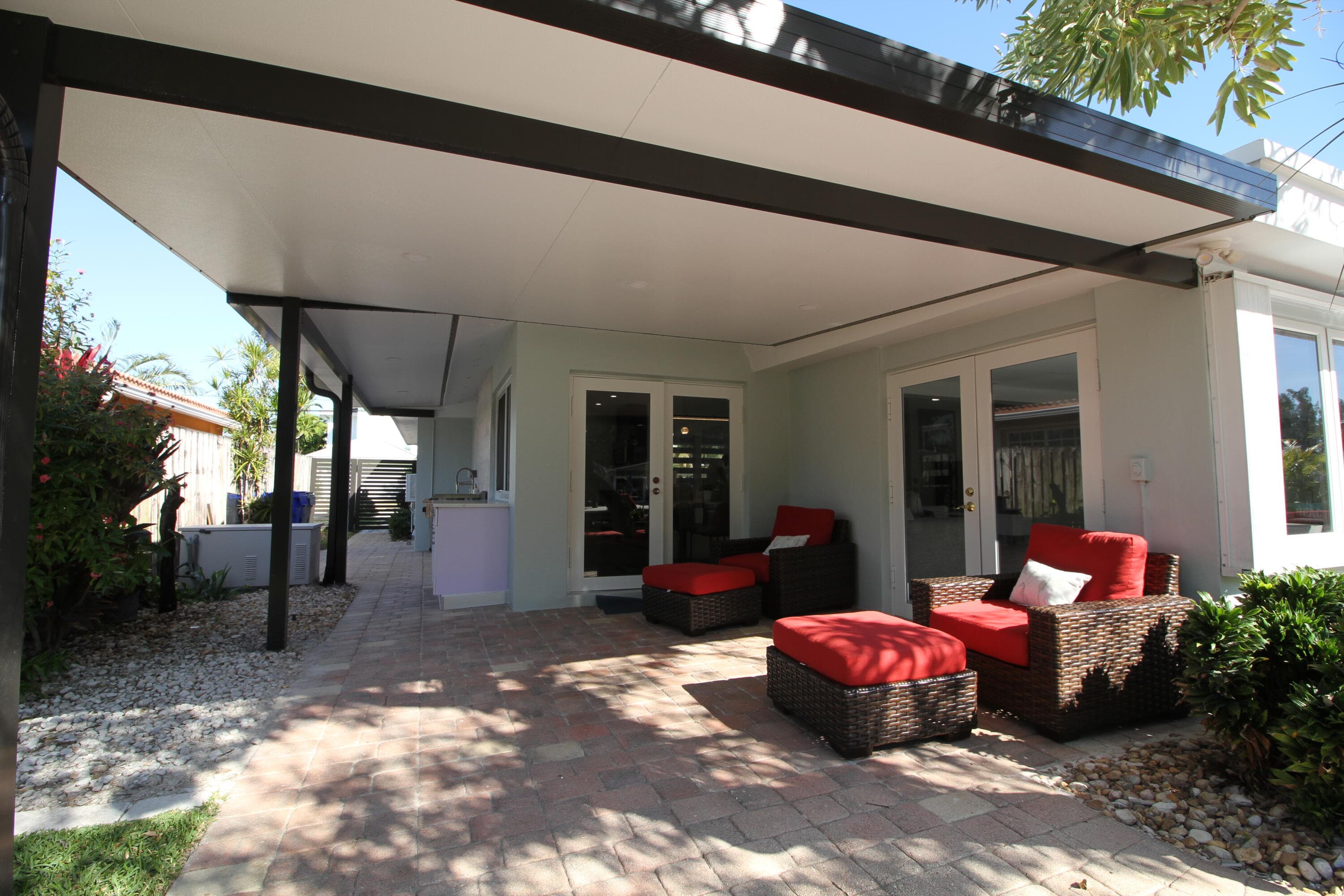 2548 SE 14th Street E 2548 Se 14th St, Pompano Beach, FL 33062 75