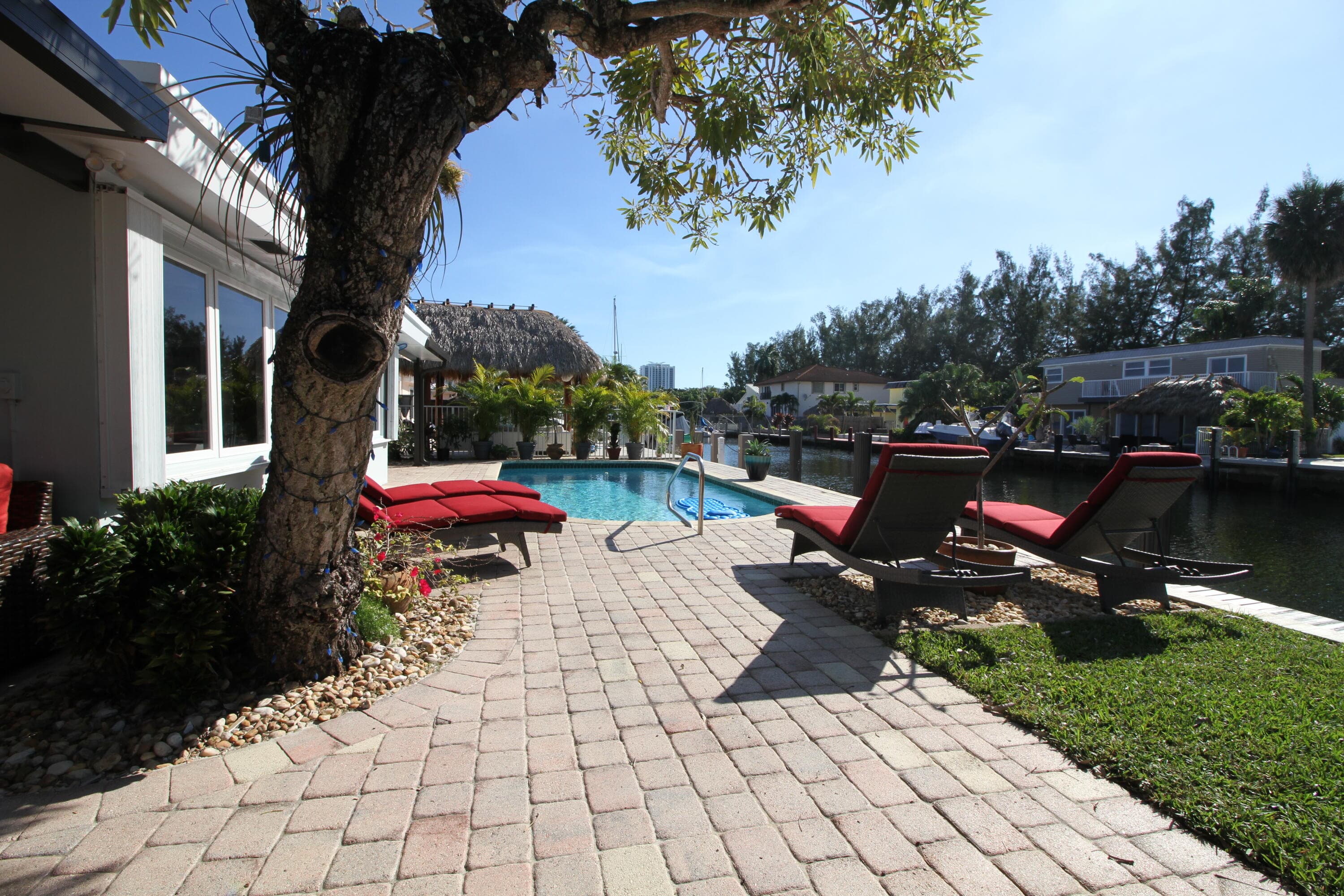 2548 SE 14th Street E 2548 Se 14th St, Pompano Beach, FL 33062 77