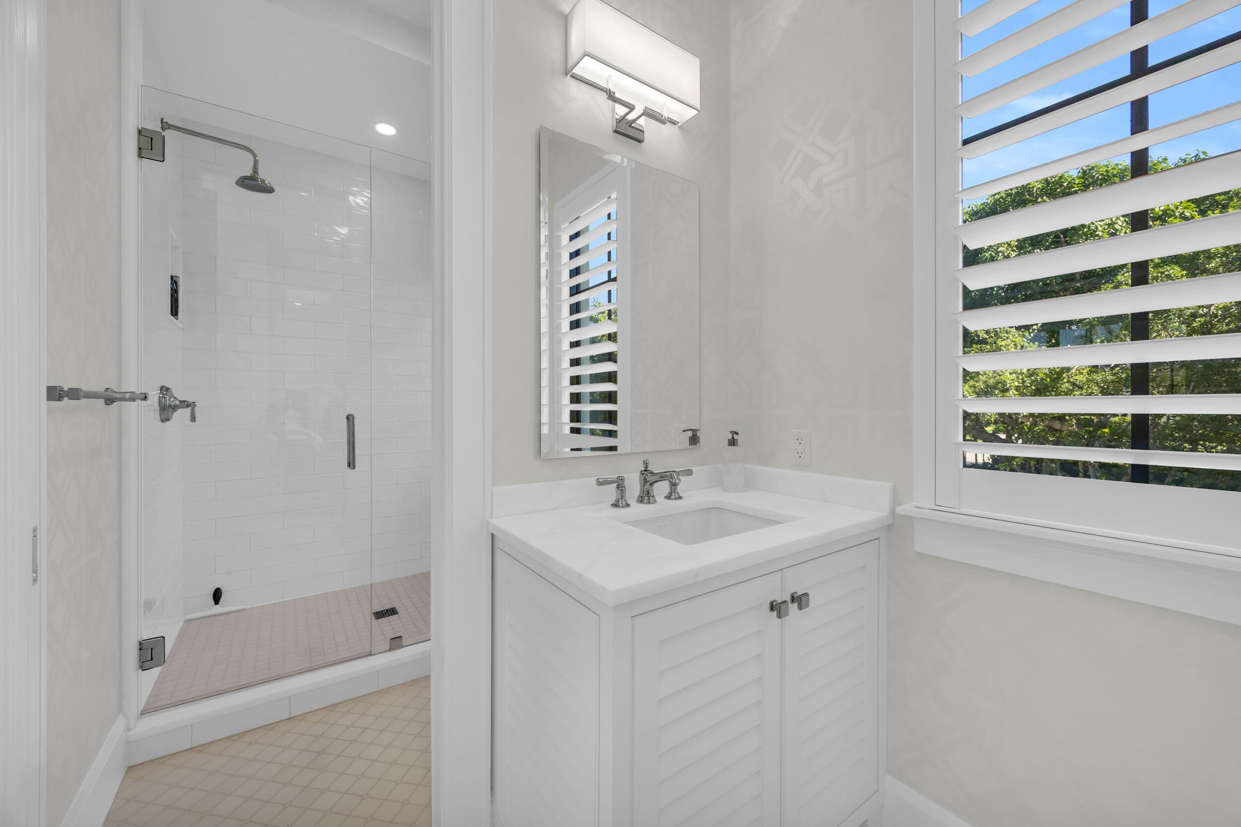44 S Beach Road, Jupiter Island, FL 33455 52