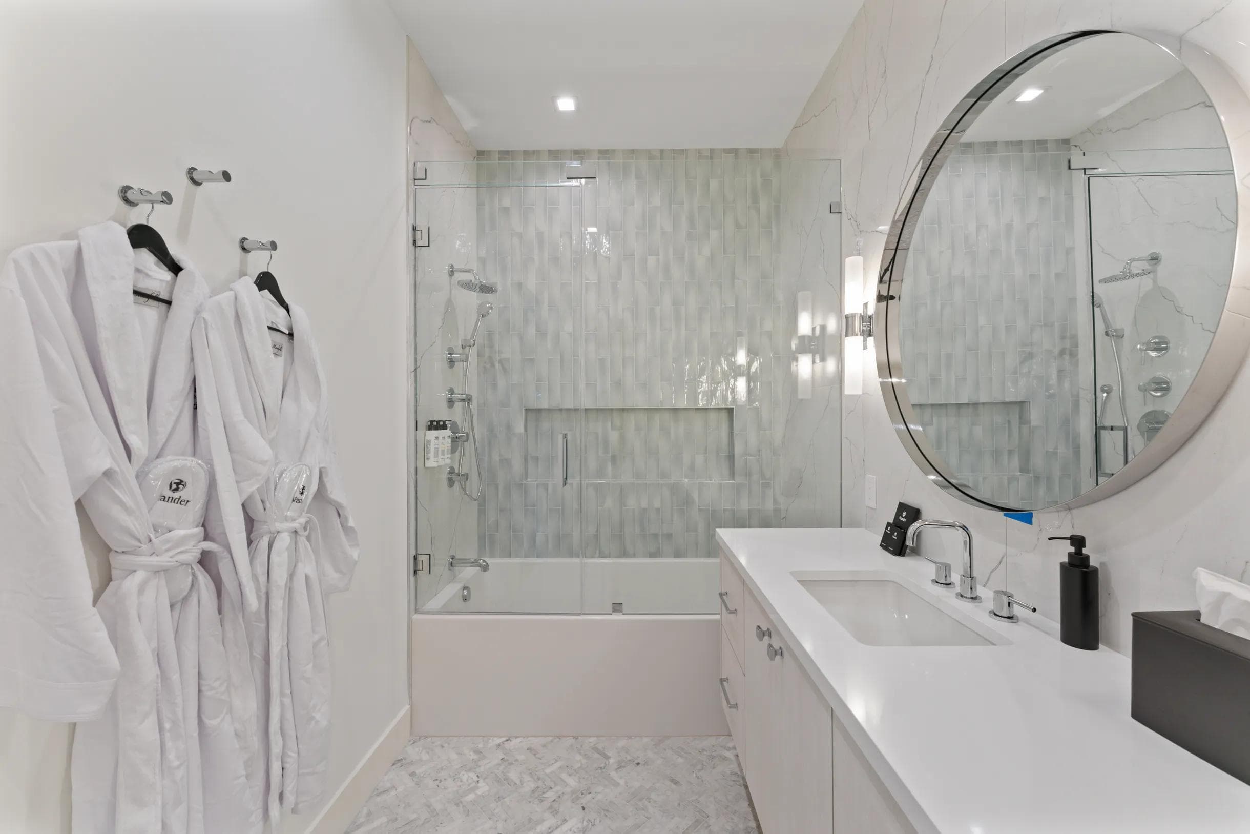 214 28th Street, West Palm Beach, FL 33407 33