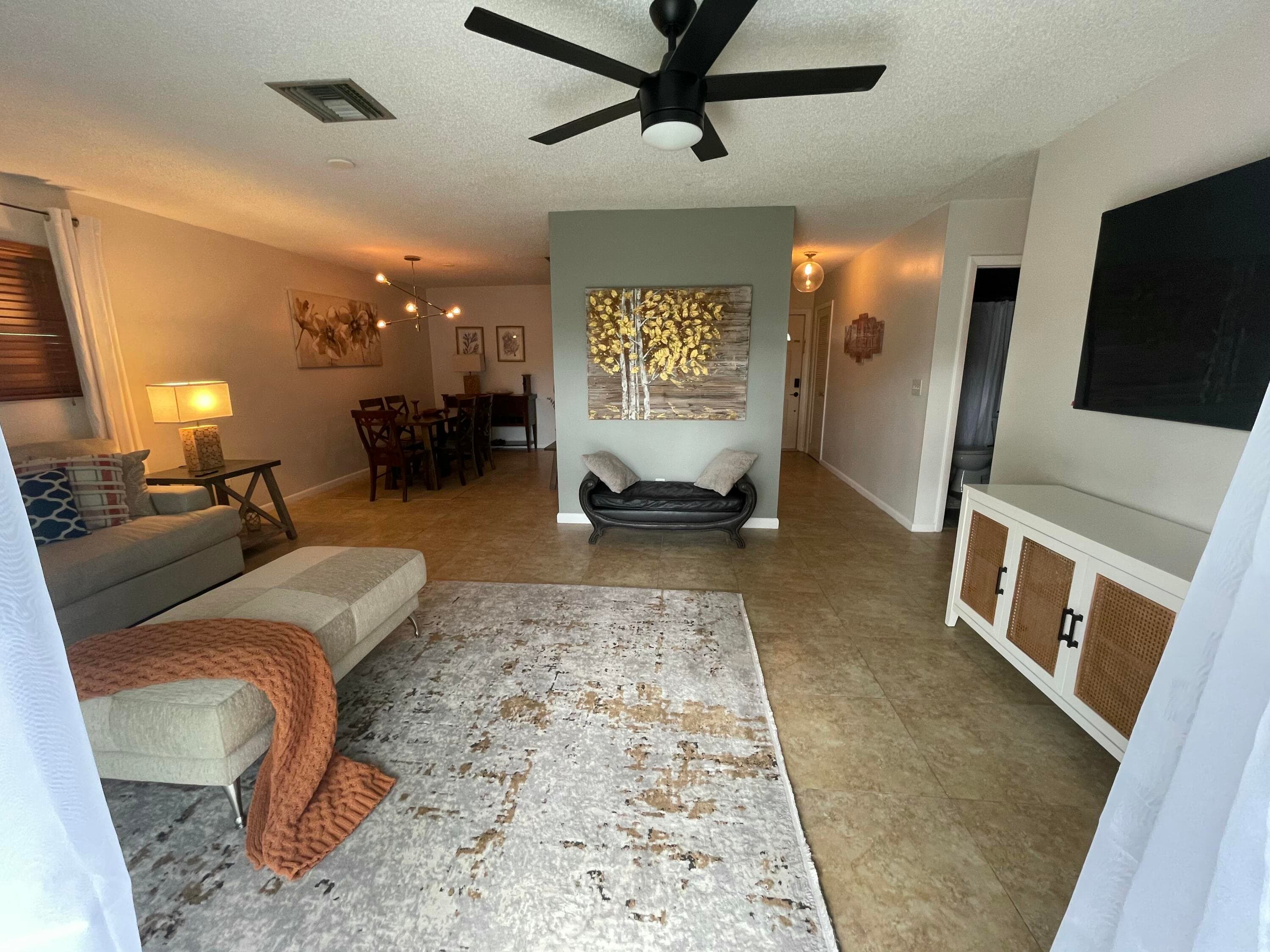 187 Auburn Drive, Lake Worth Beach, FL 33460 19