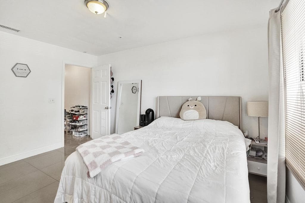 2311 N Congress Avenue 11, Boynton Beach, FL 33426 27