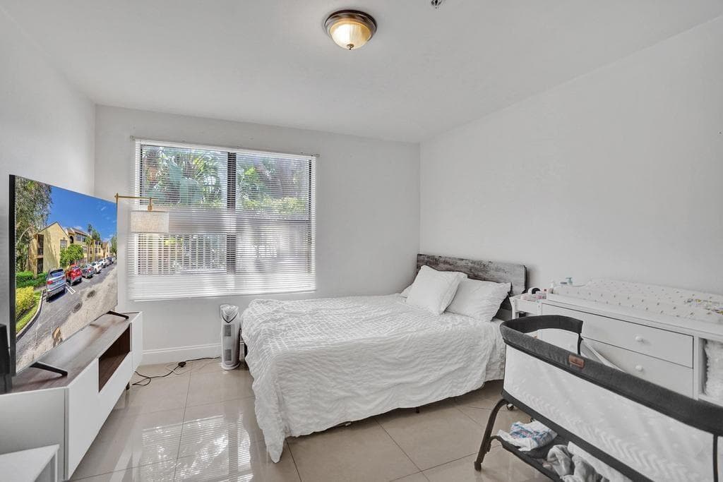 2311 N Congress Avenue 11, Boynton Beach, FL 33426 19