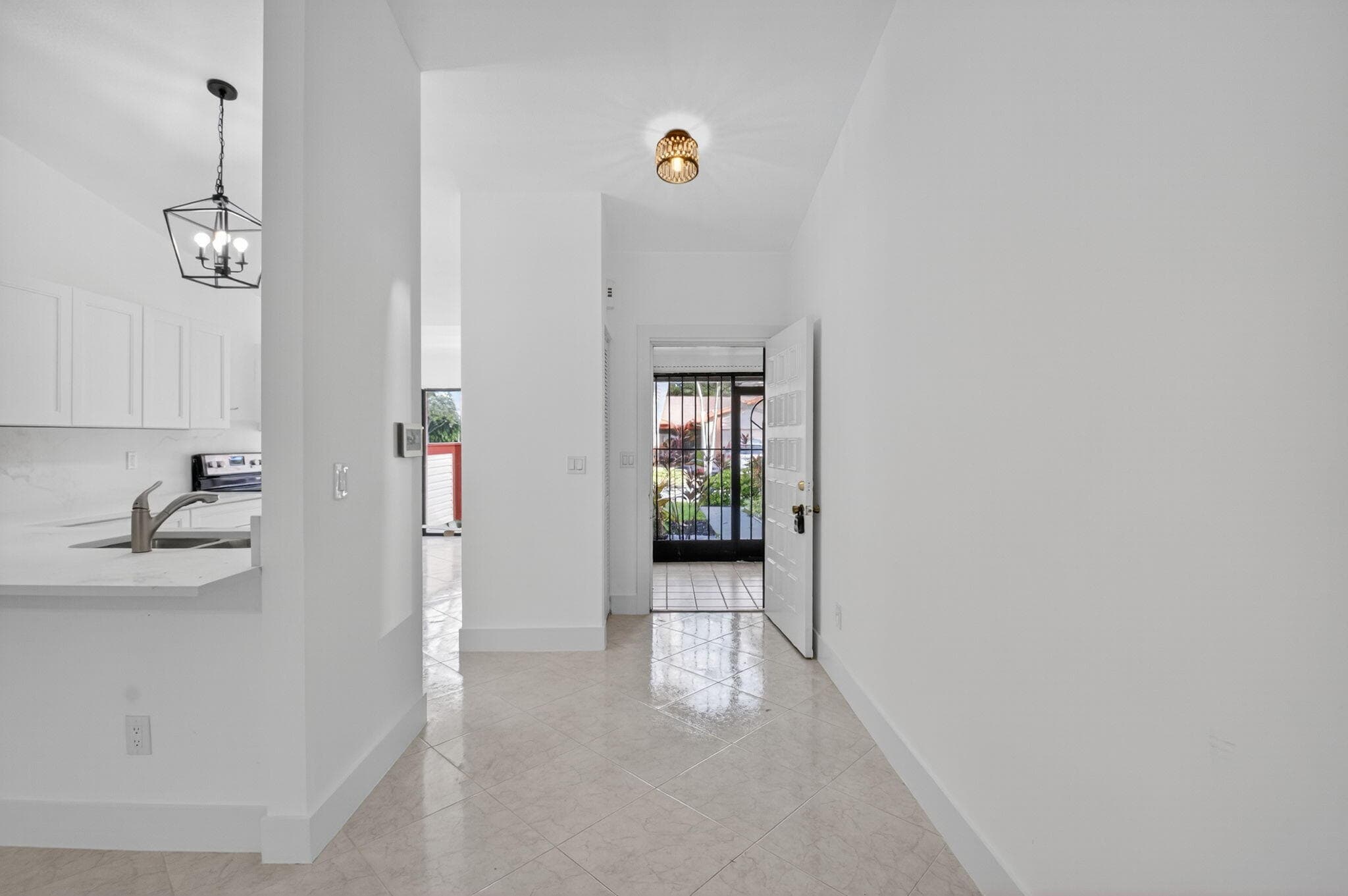 29 Fawlkland Circle, Boynton Beach, FL 33426 11