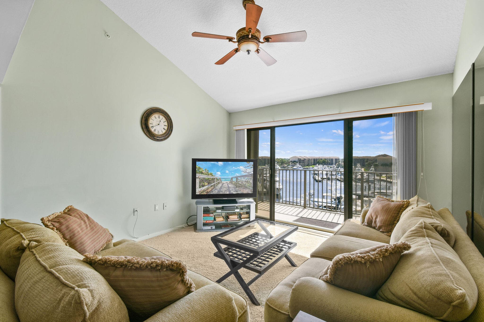 1601 Marina Isle Way 505, Jupiter, FL 33477 2
