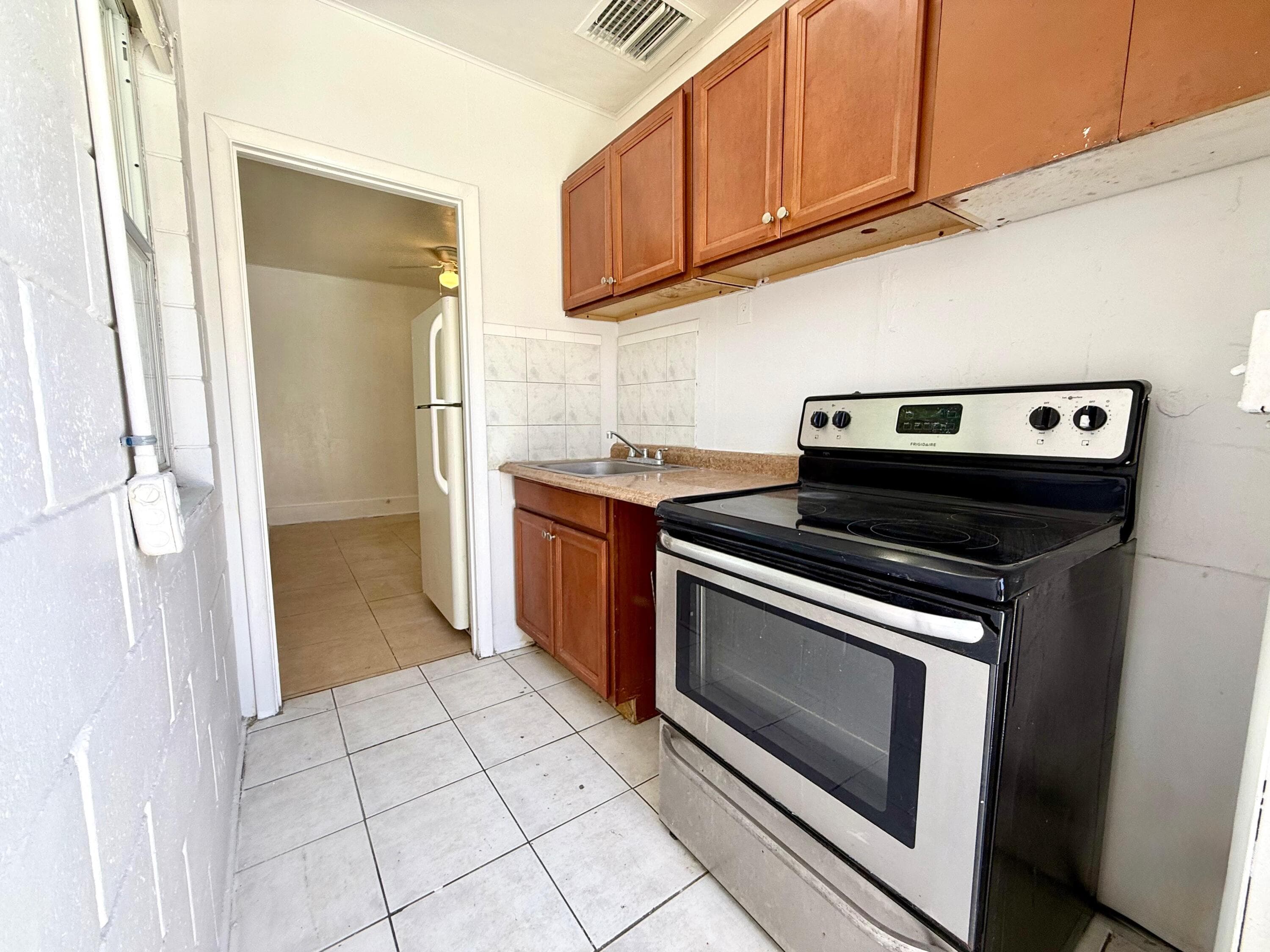 926 33rd Street Back, West Palm Beach, FL 33407