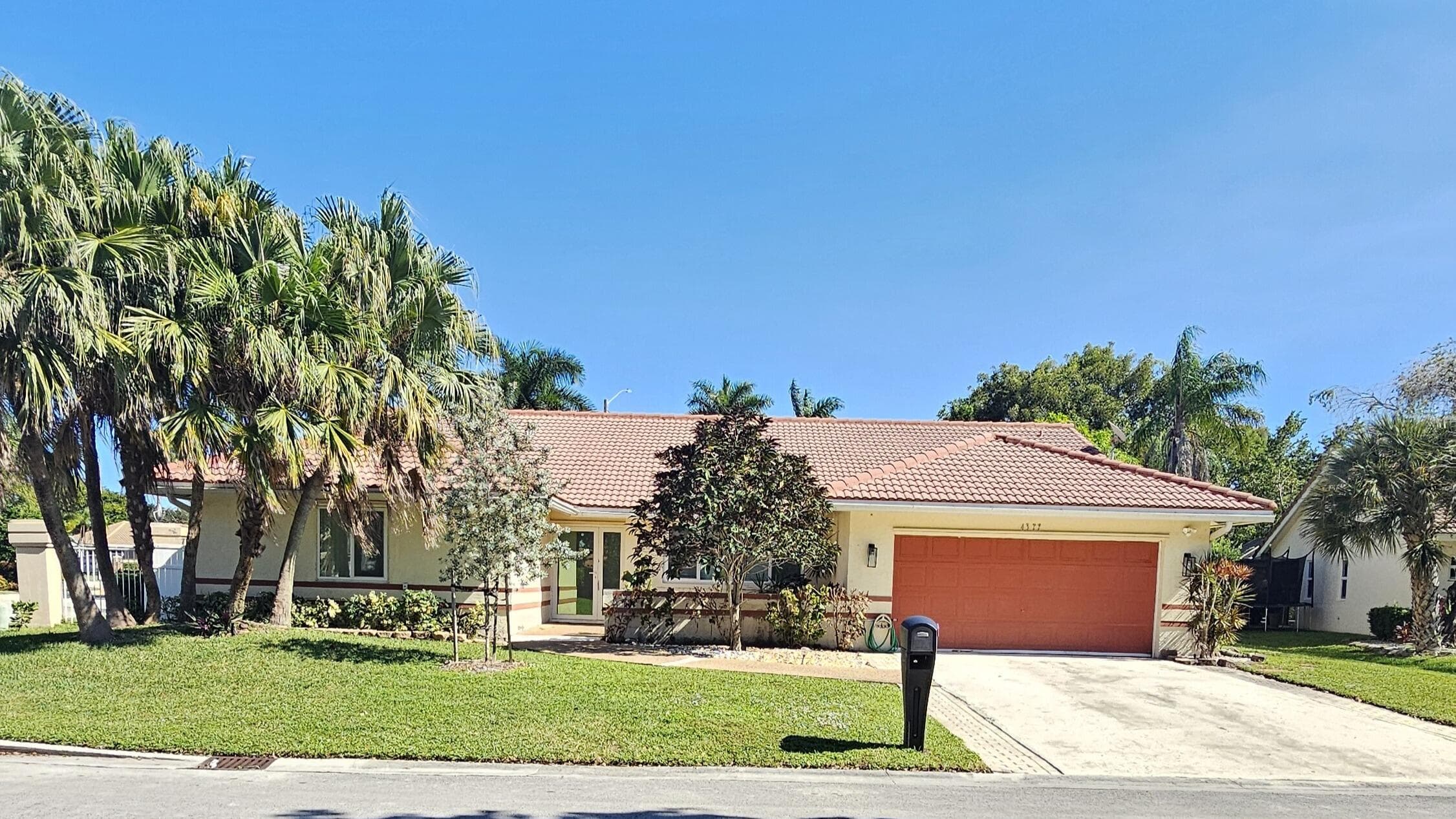 4377 NW 88th Terrace, Coral Springs, FL 33065 5