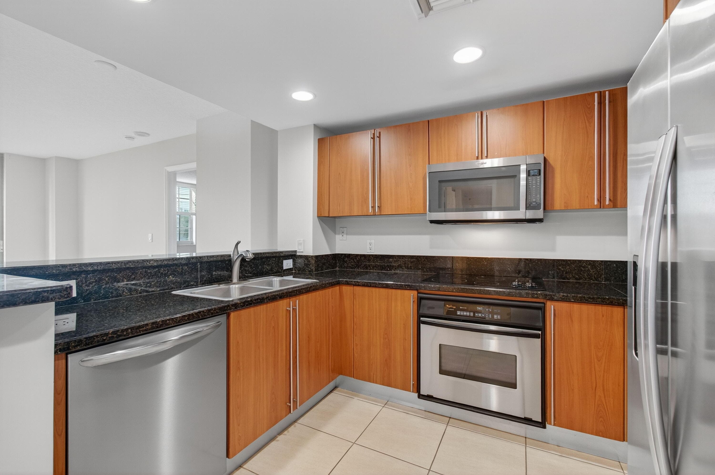 610 Clematis Street 532, West Palm Beach, FL 33401 25