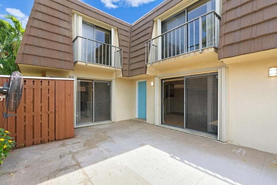 3960 August Drive, Lake Worth, FL 33461 3