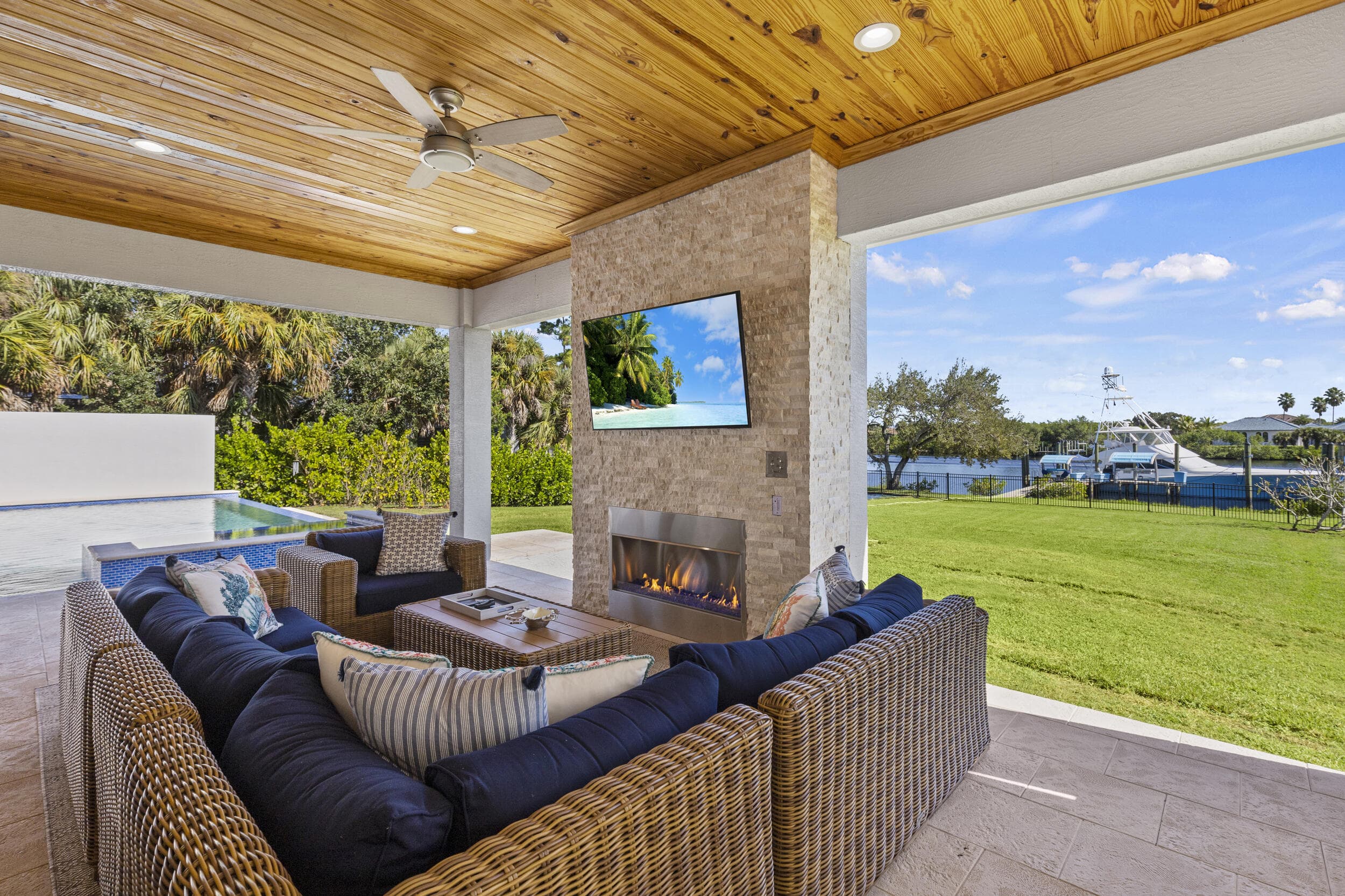 2821 SE North Lookout Boulevard, Port St. Lucie, FL 34984 66