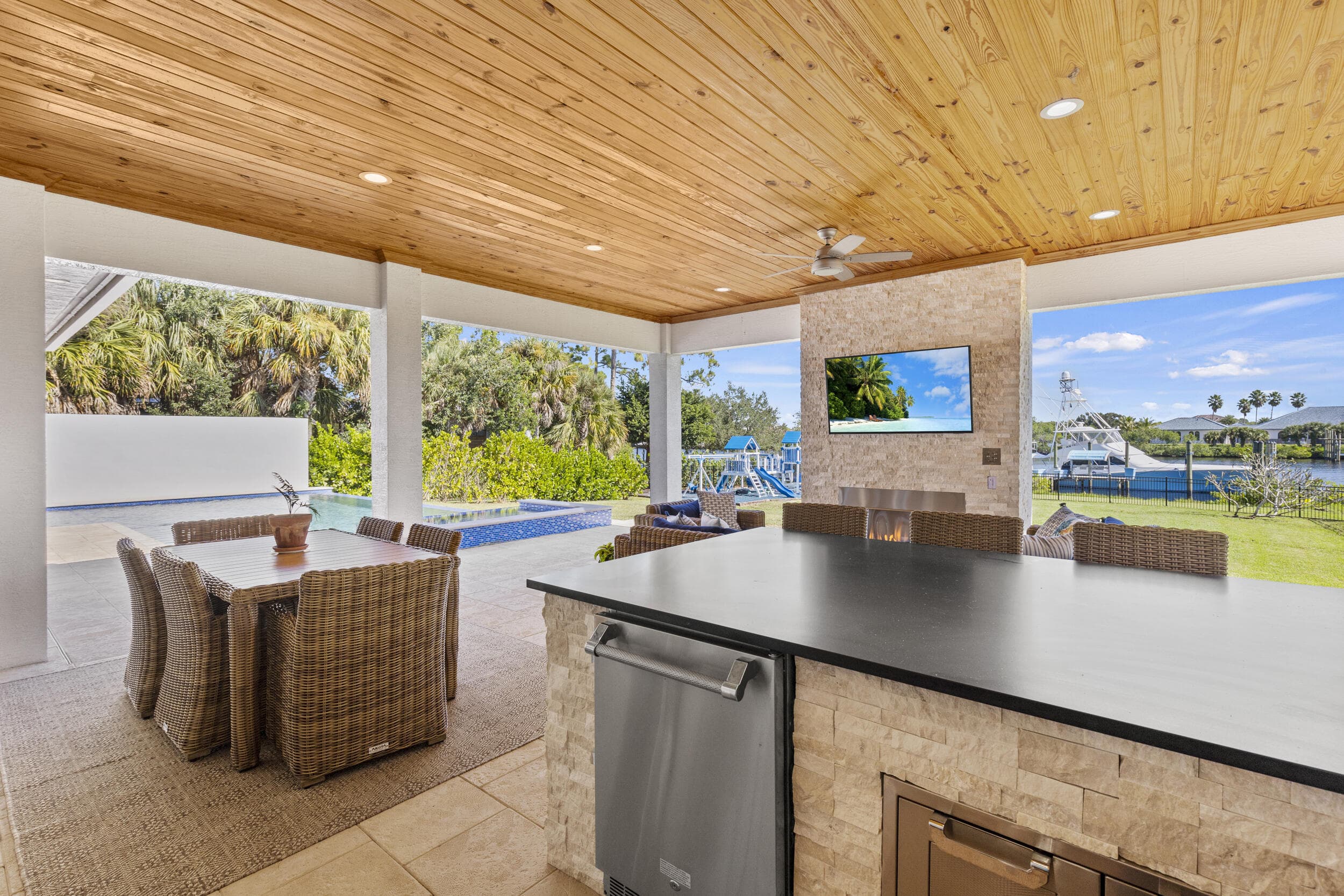 2821 SE North Lookout Boulevard, Port St. Lucie, FL 34984 68