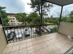 4166 Inverrary Drive 303, Lauderhill, FL 33319 2