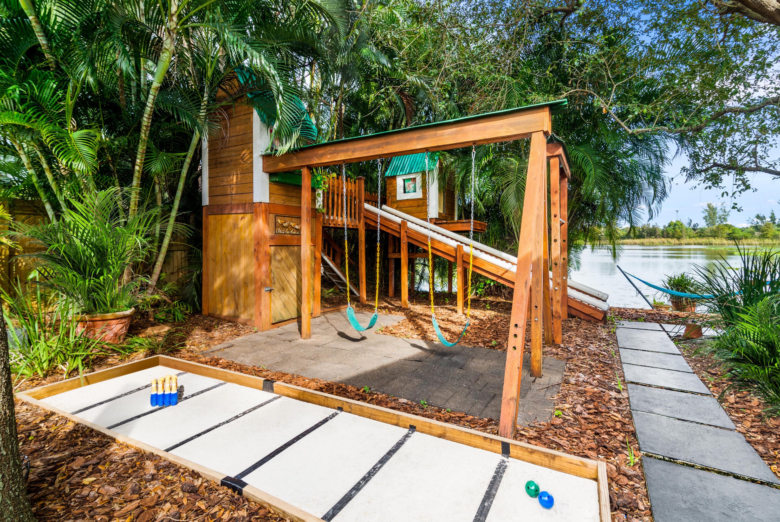 303 Lang Road, Cloud Lake, FL 33406 5