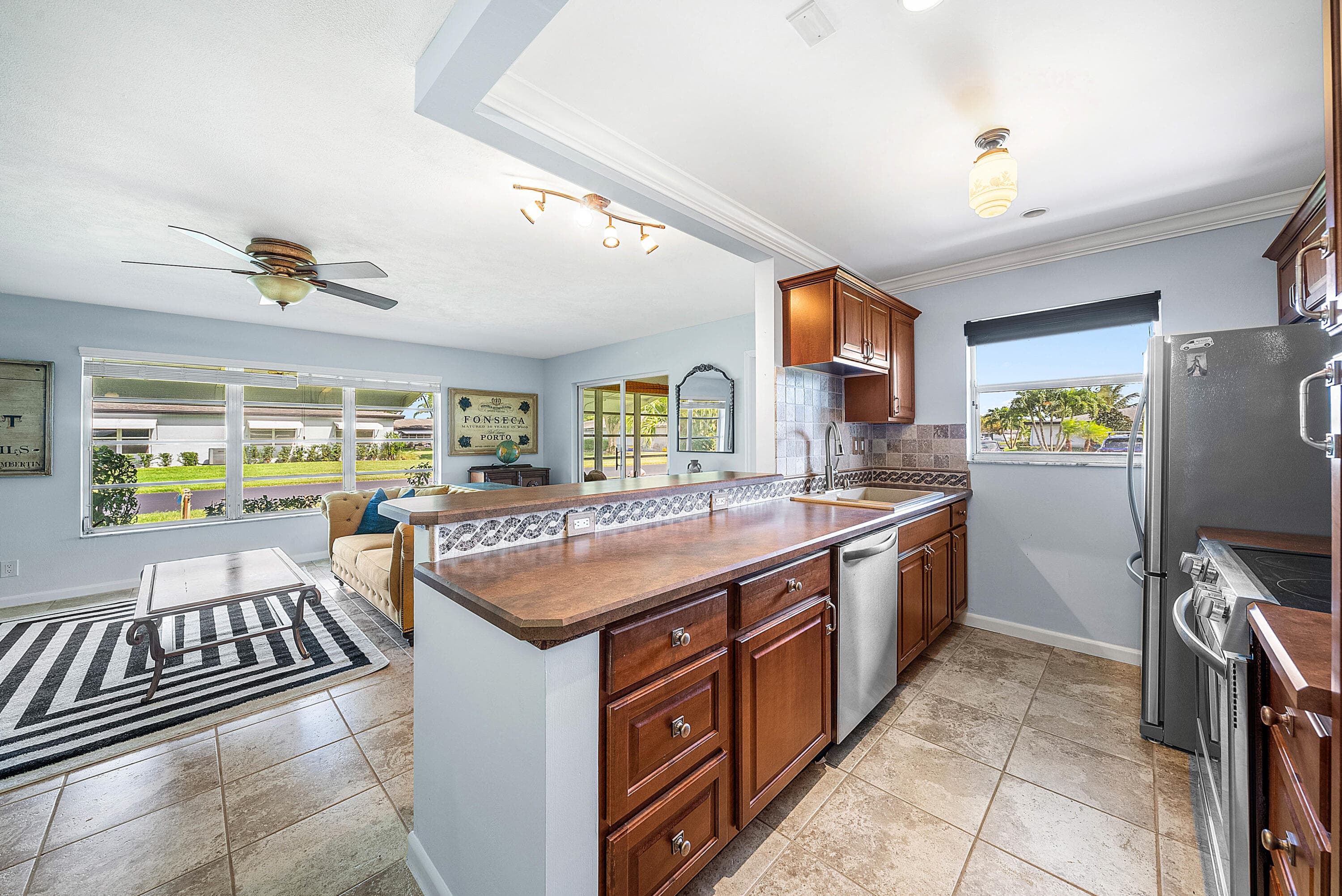510 High Point Drive D, Delray Beach, FL 33445 10