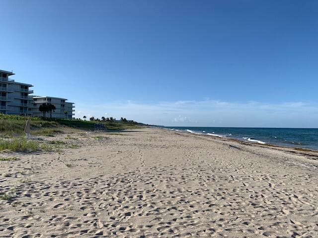 2565 S Ocean 2060 Boulevard 2060, Palm Beach, FL 33480 3