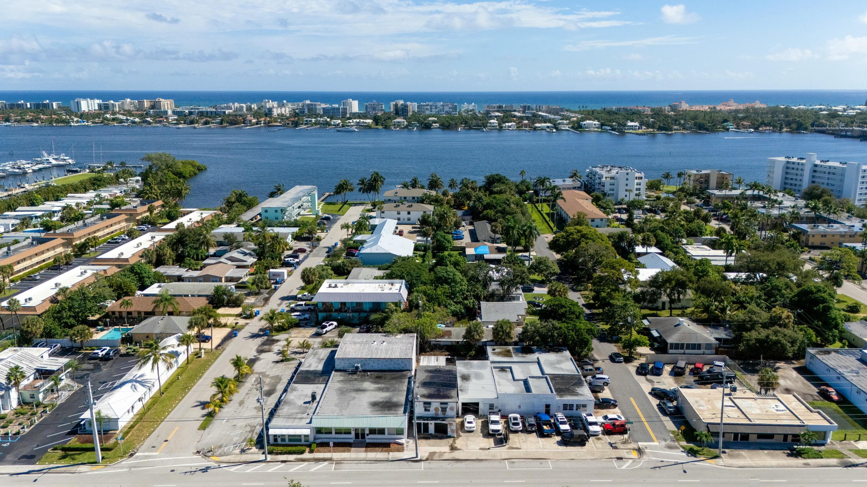 604 N Dixie Highway, Lantana, FL 33462