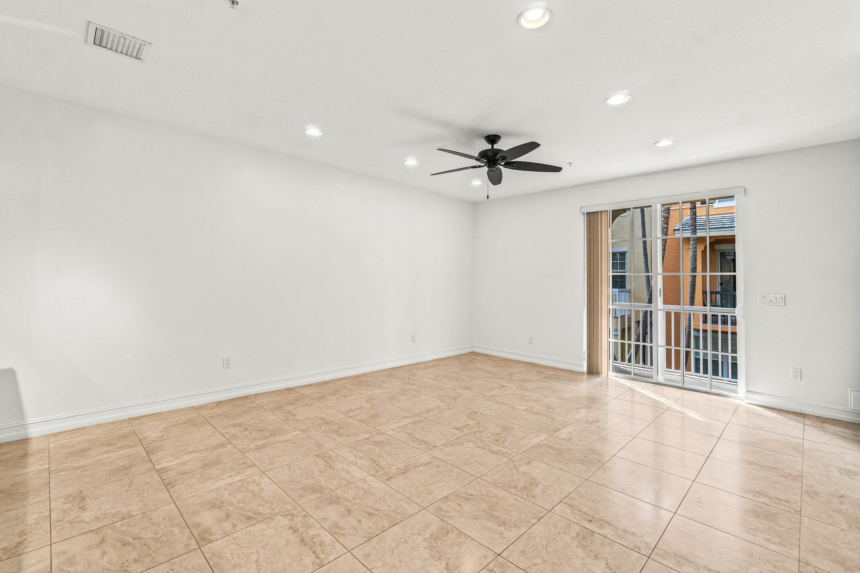 109 E Coda Circle, Delray Beach, FL 33444 10