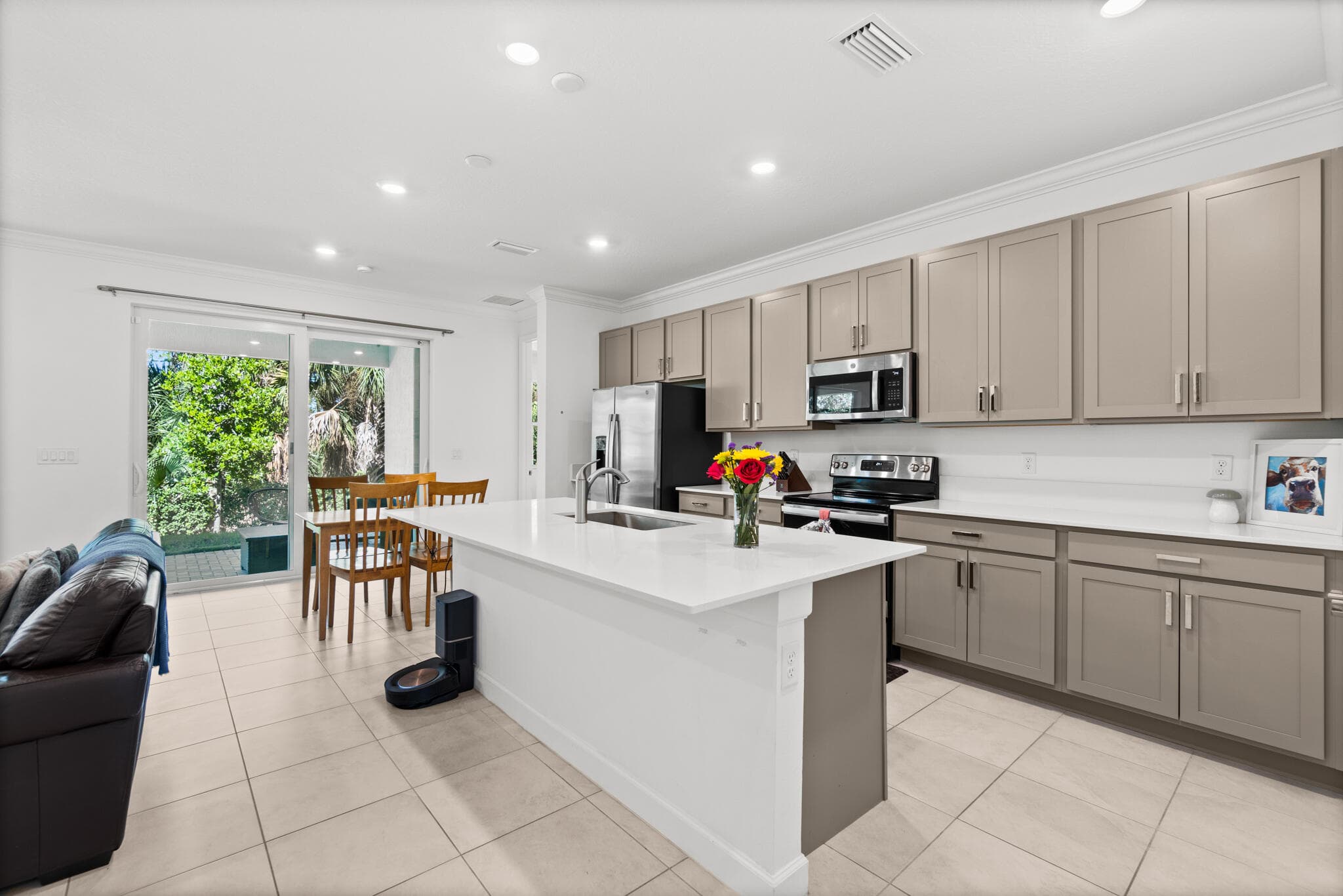 460 Veridian Circle NW, Palm Bay, FL 32907 2