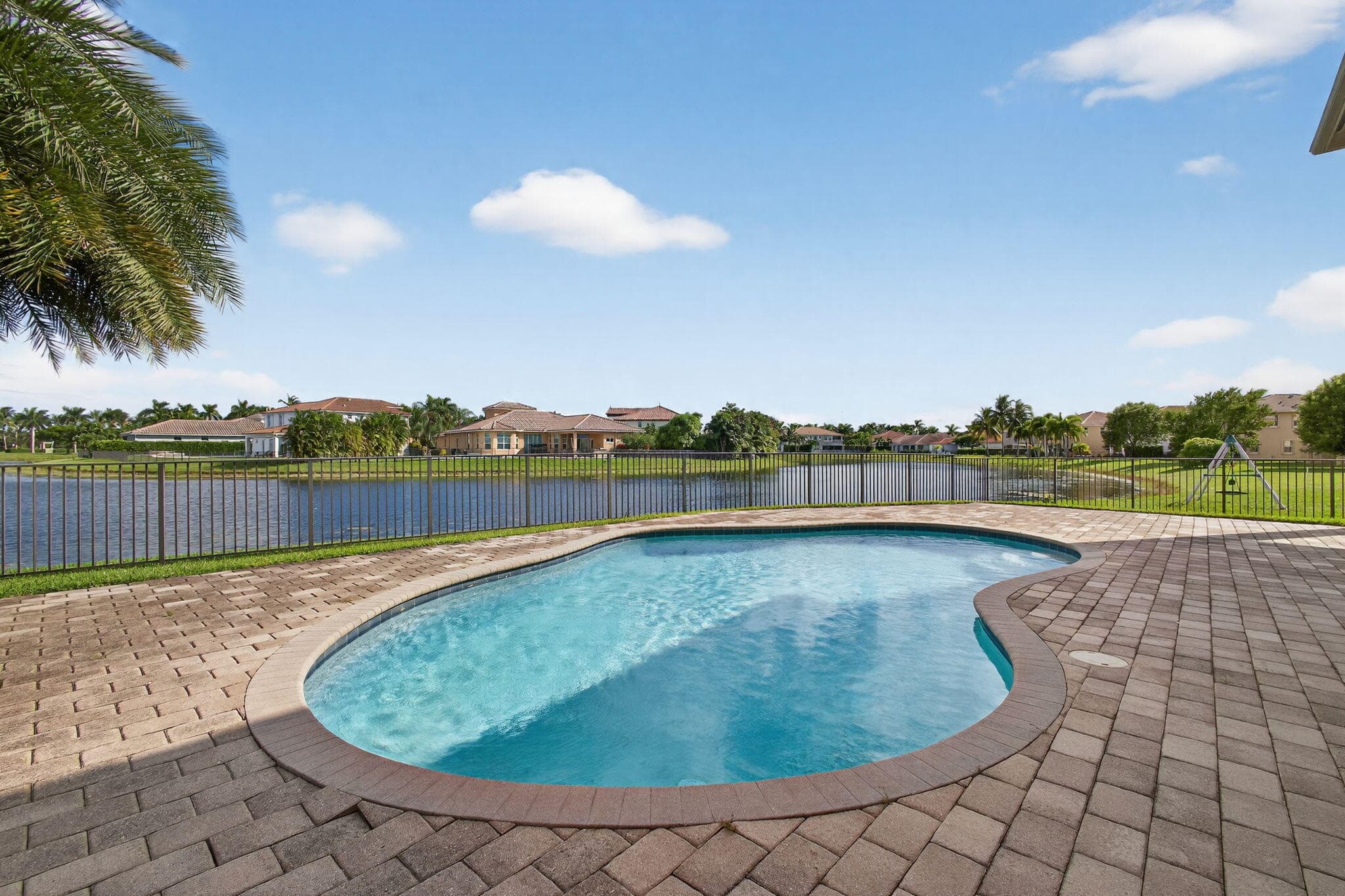 2904 Payson Way, Wellington, FL 33414 69