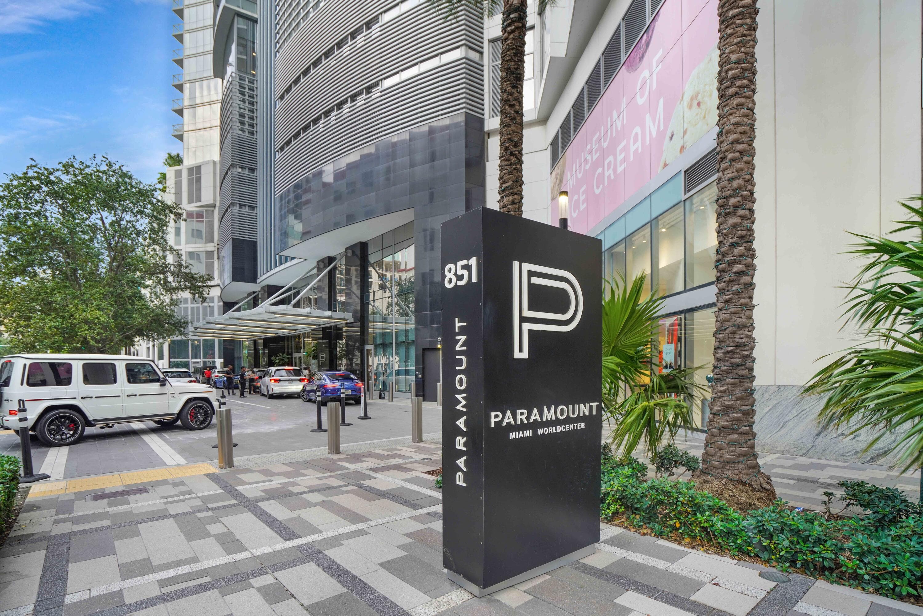 851 NE 1st Avenue 812, Miami, FL 33132 21