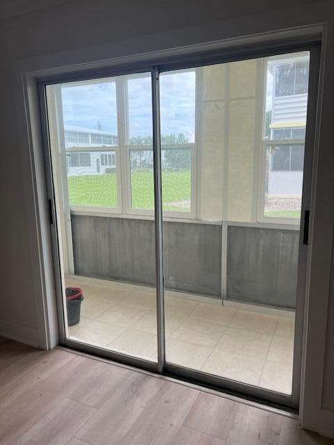 124 Sheffield F, West Palm Beach, FL 33417 9