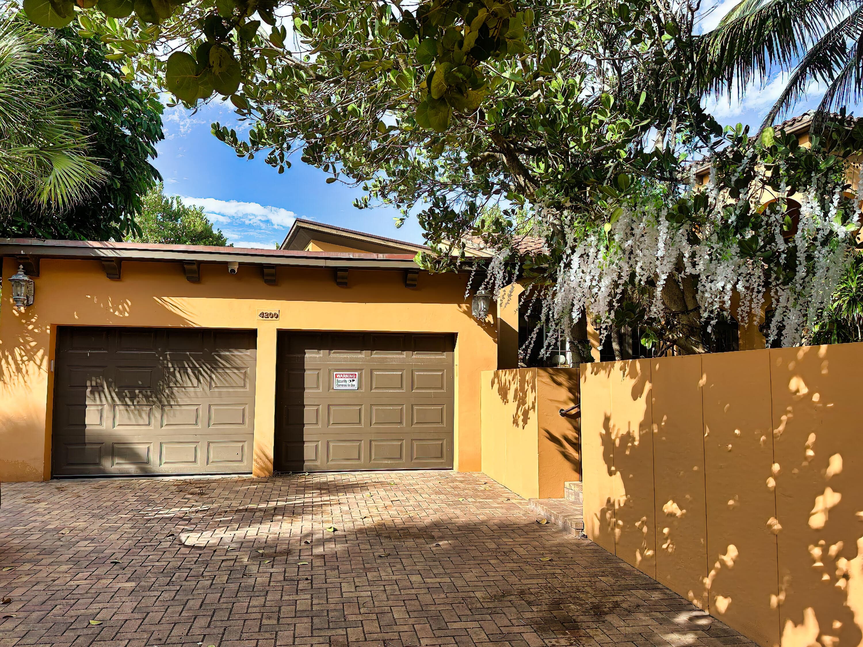 4200 N Surf Road, Hollywood, FL 33019 10