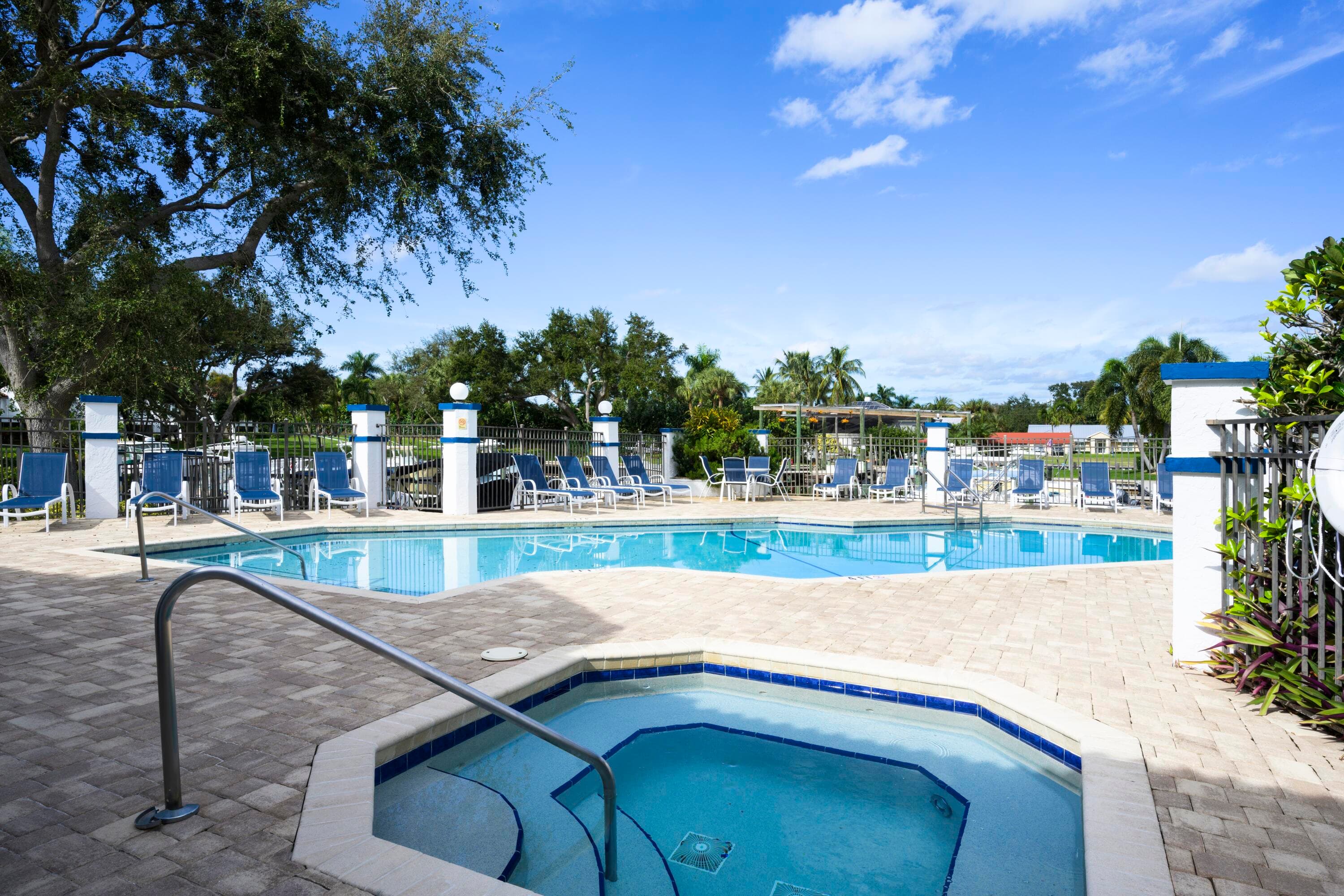 2359 Treasure Isle Drive 38, Palm Beach Gardens, FL 33410 34