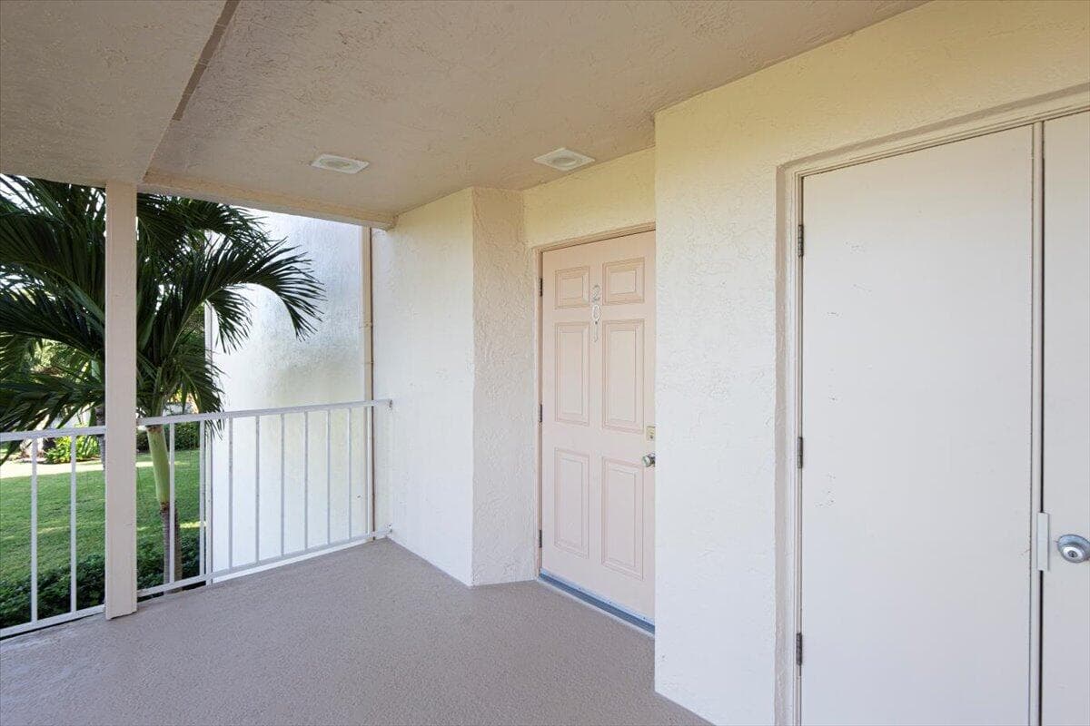 2370 NE Ocean Boulevard A201, Stuart, FL 34996 36