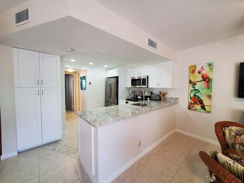 1605 S Us Highway 1 F203, Jupiter, FL 33477 14