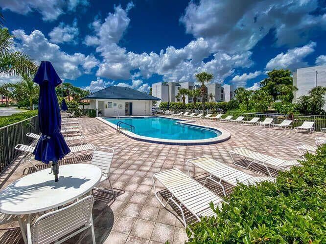 1605 S Us Highway 1 F203, Jupiter, FL 33477 34