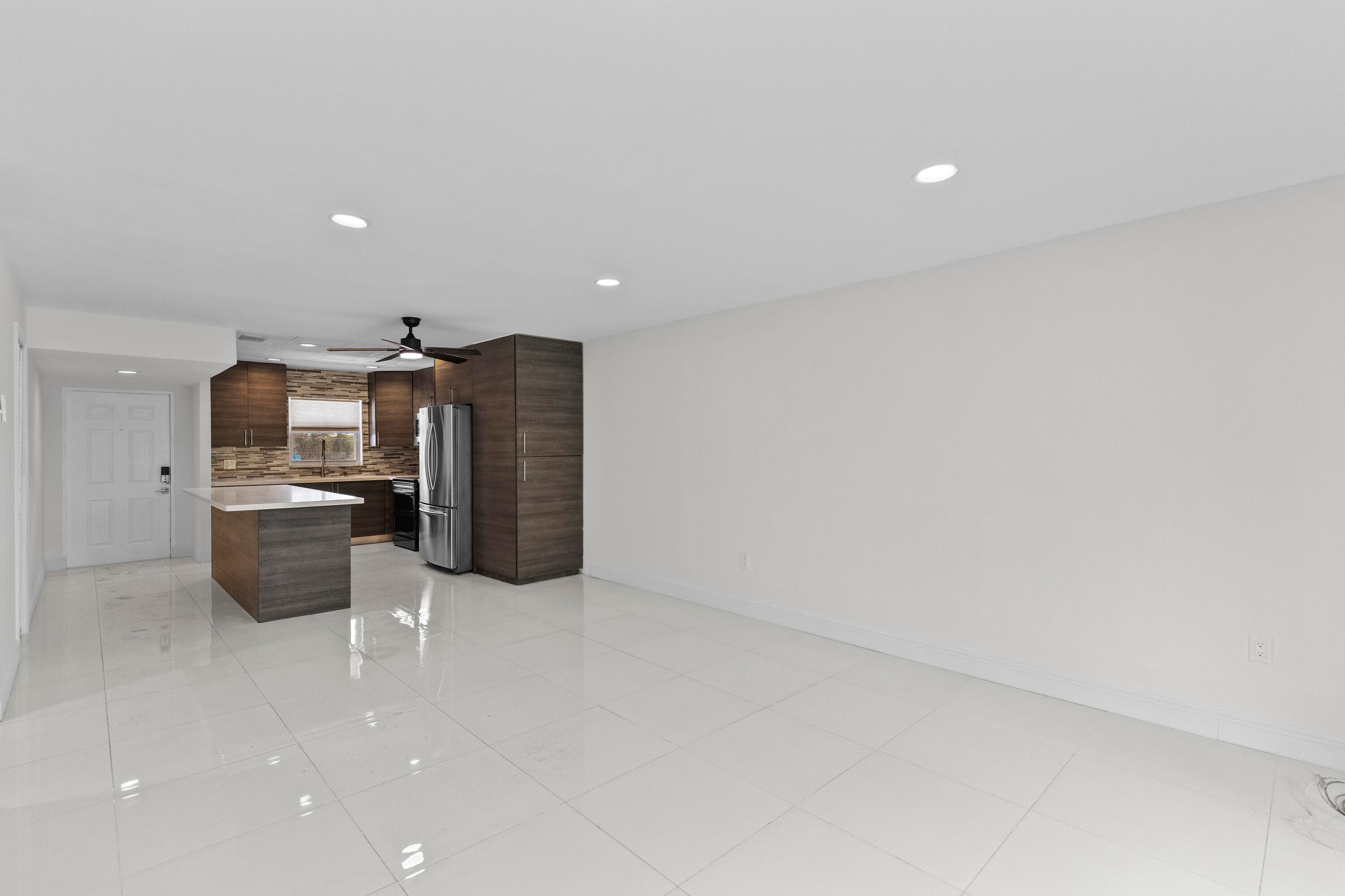 809 W Oakland Park Boulevard K12, Oakland Park, FL 33311 10