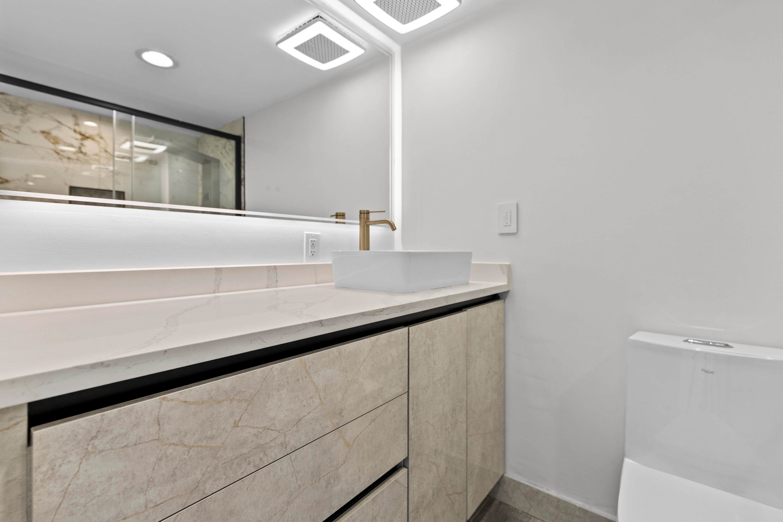 809 W Oakland Park Boulevard K12, Oakland Park, FL 33311 17