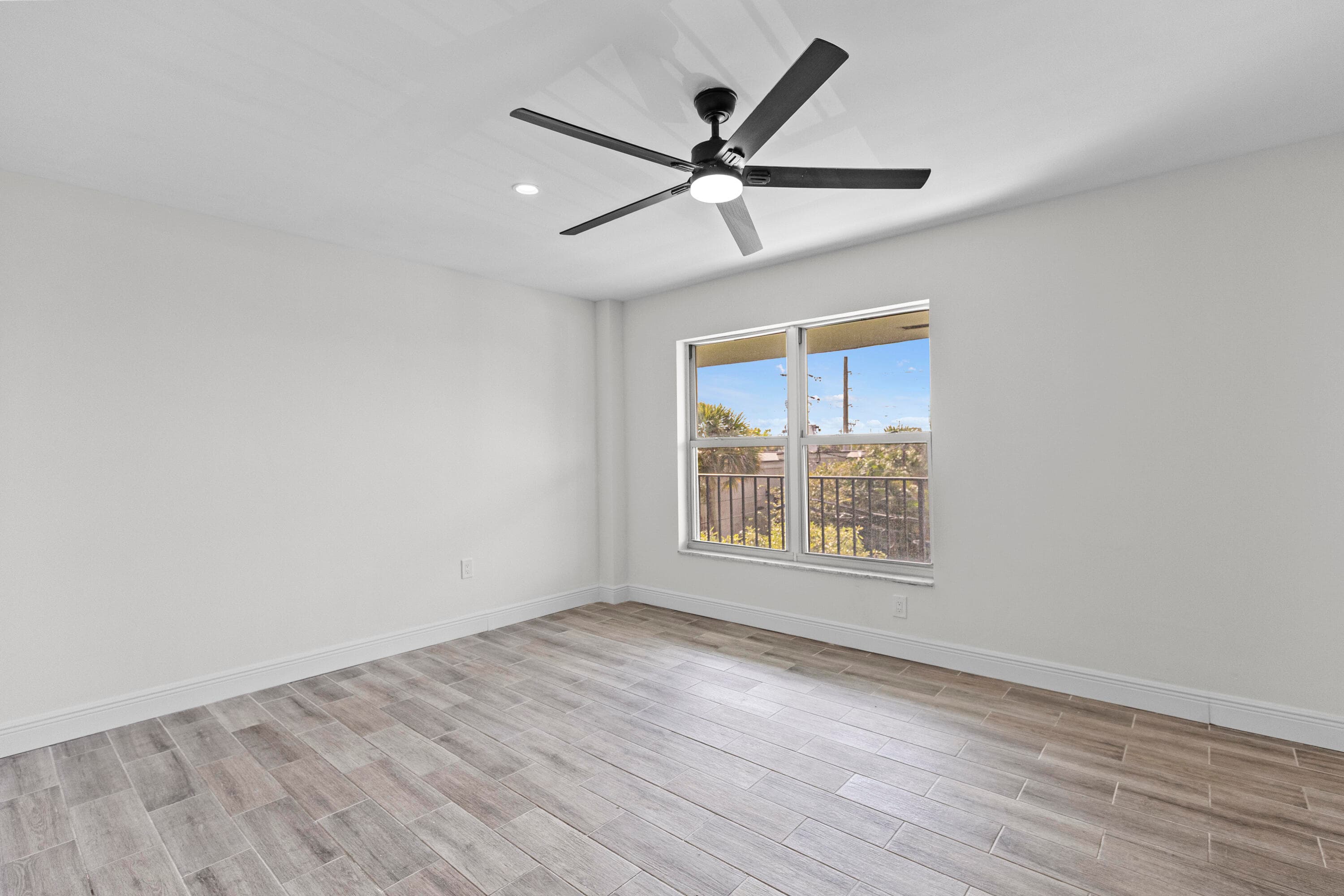 809 W Oakland Park Boulevard K12, Oakland Park, FL 33311 19