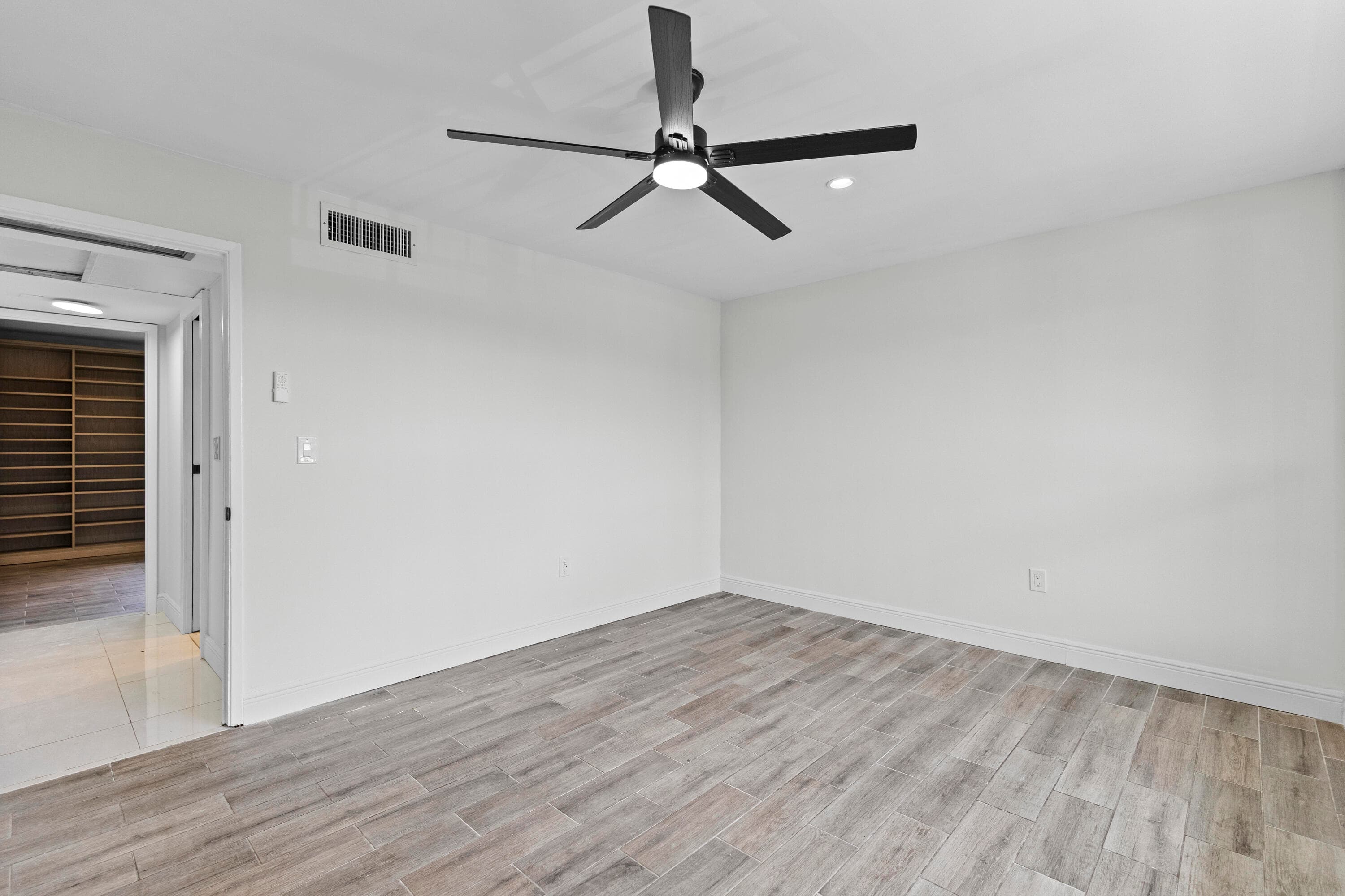 809 W Oakland Park Boulevard K12, Oakland Park, FL 33311 22