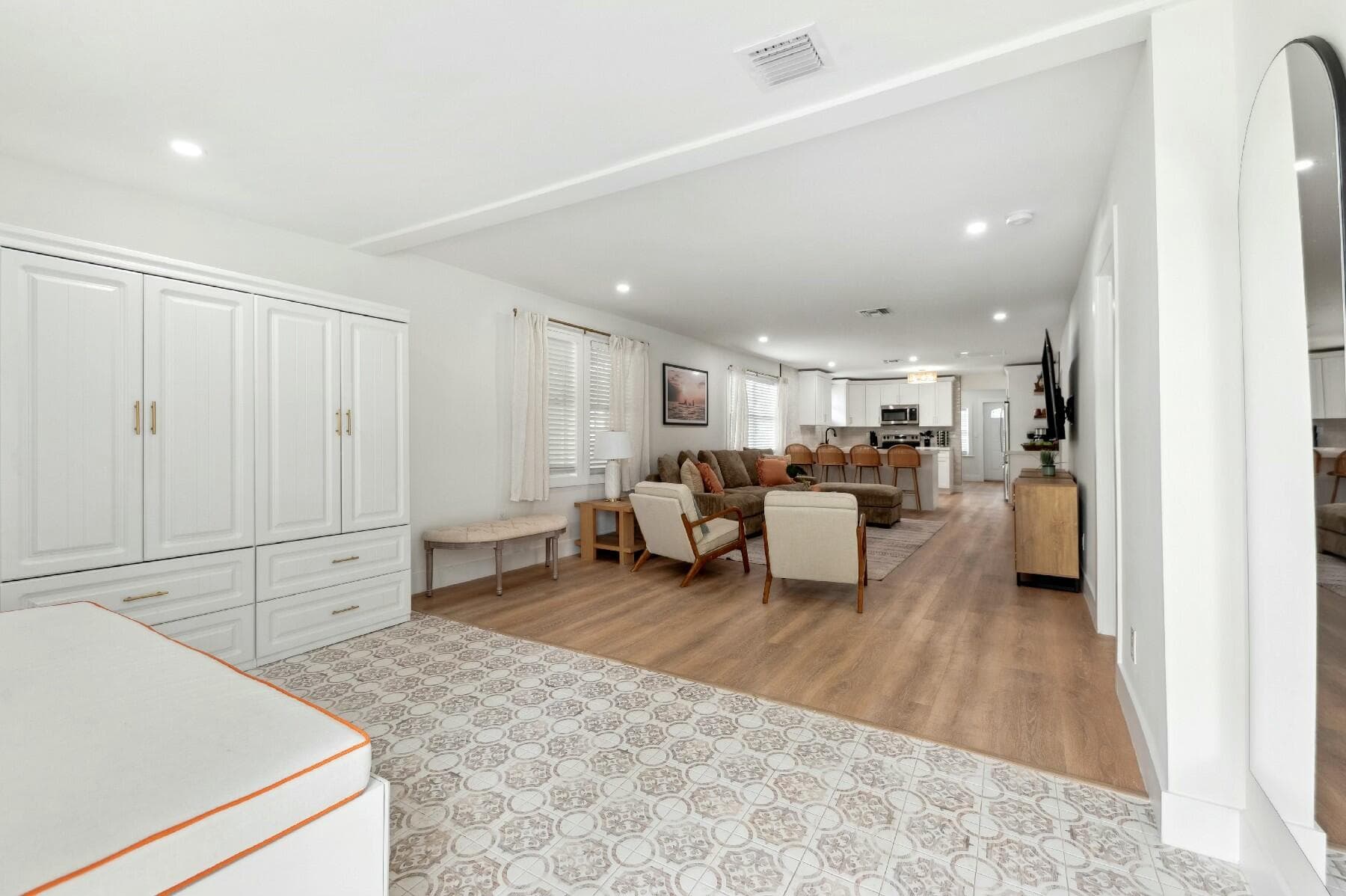 125 NW 3rd Avenue, Delray Beach, FL 33444 2