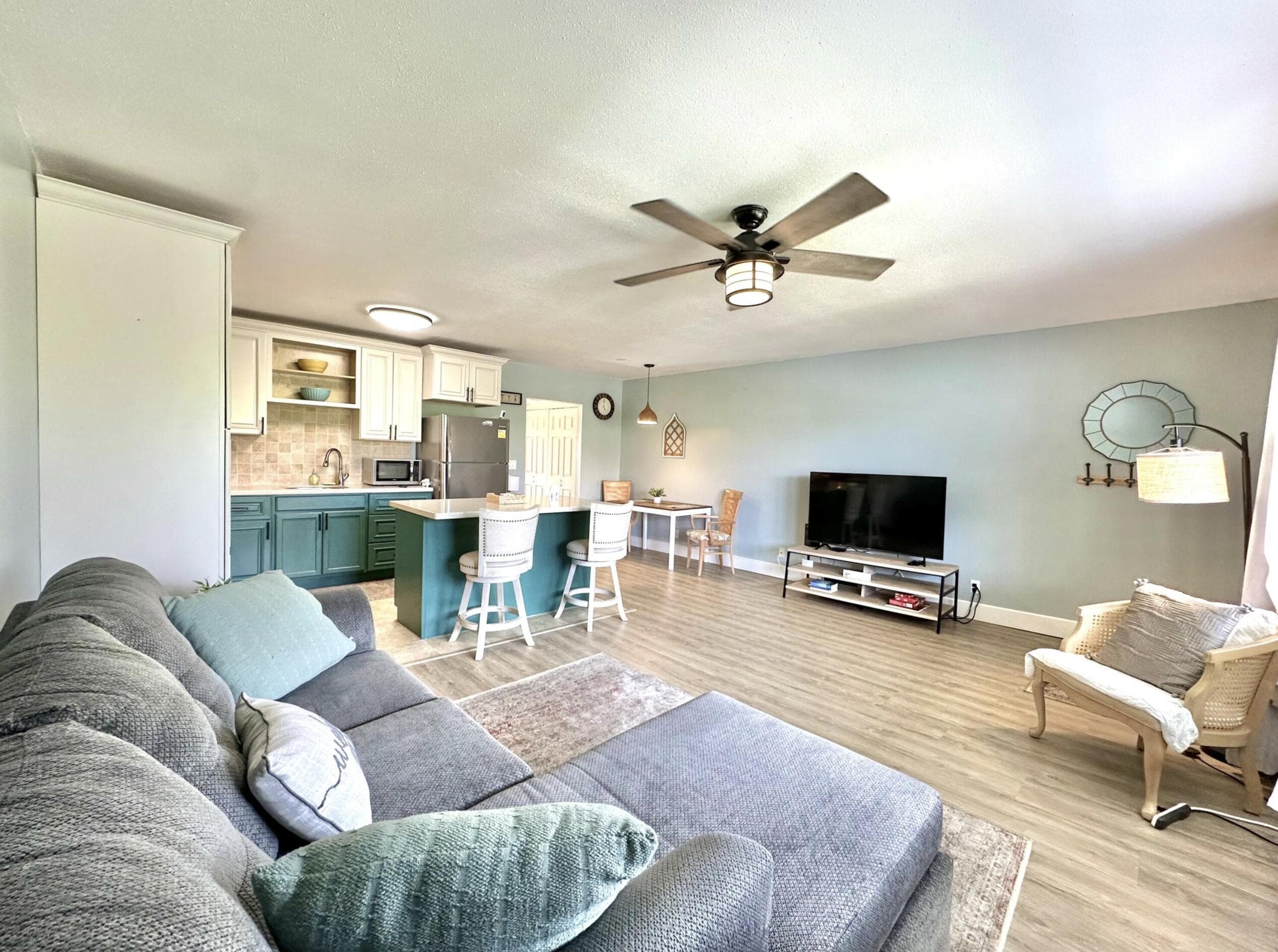 359 Norwich O, West Palm Beach, FL 33417 3